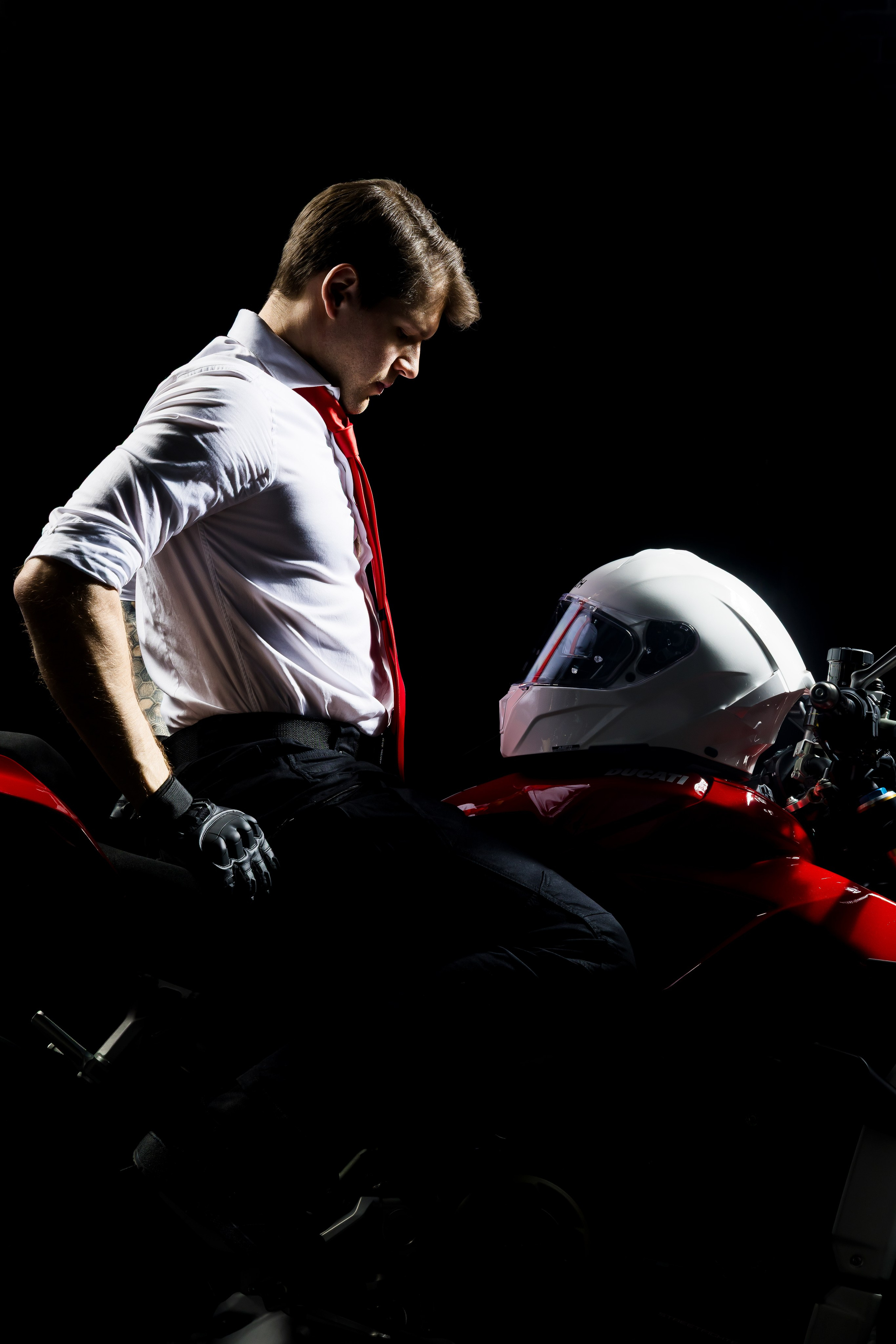 LANKARRA мотоблоггер. Photomantis