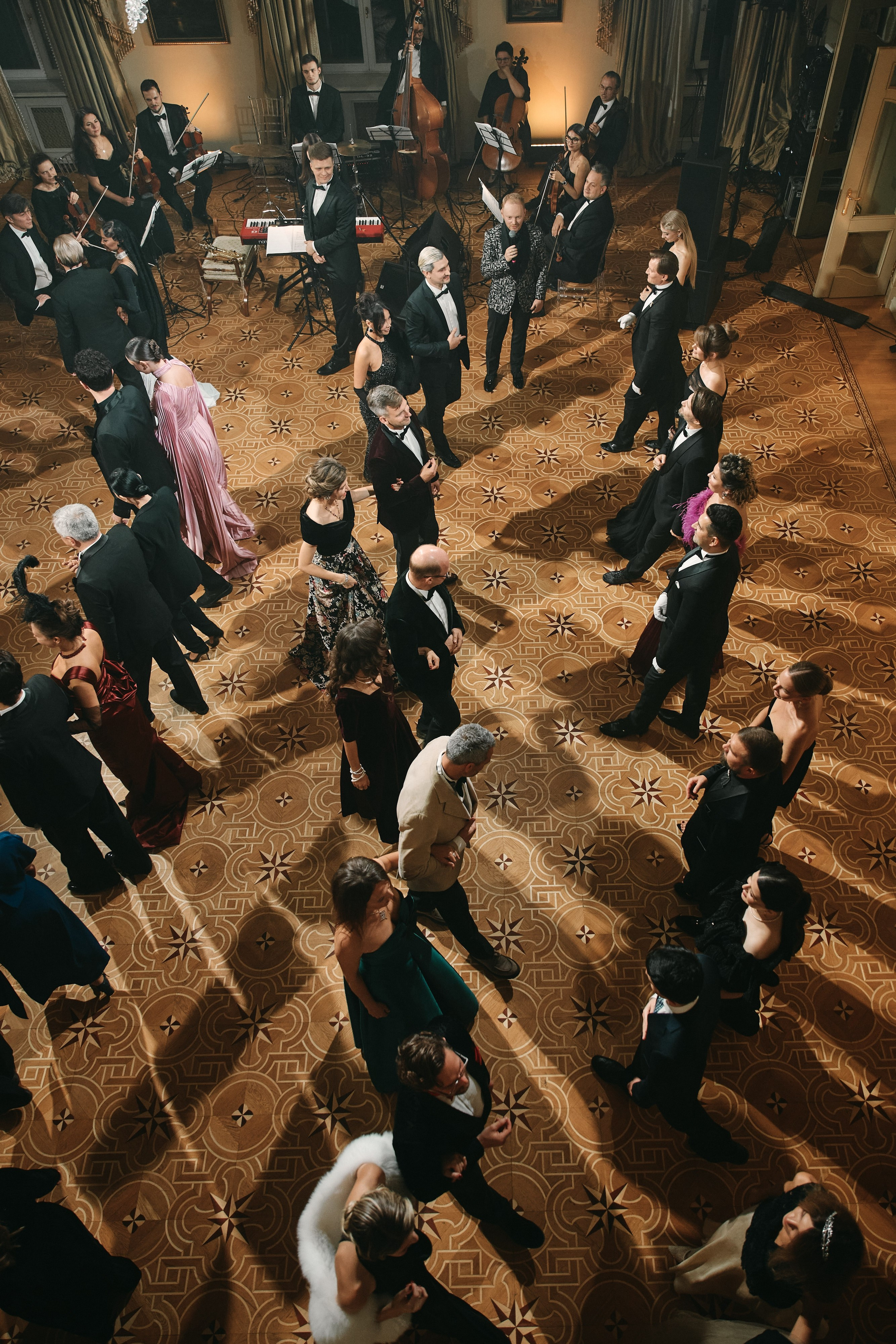 Осенний бал Grey Chic x Villa Michetti. Свадебный фотограф Сергей Фарковец