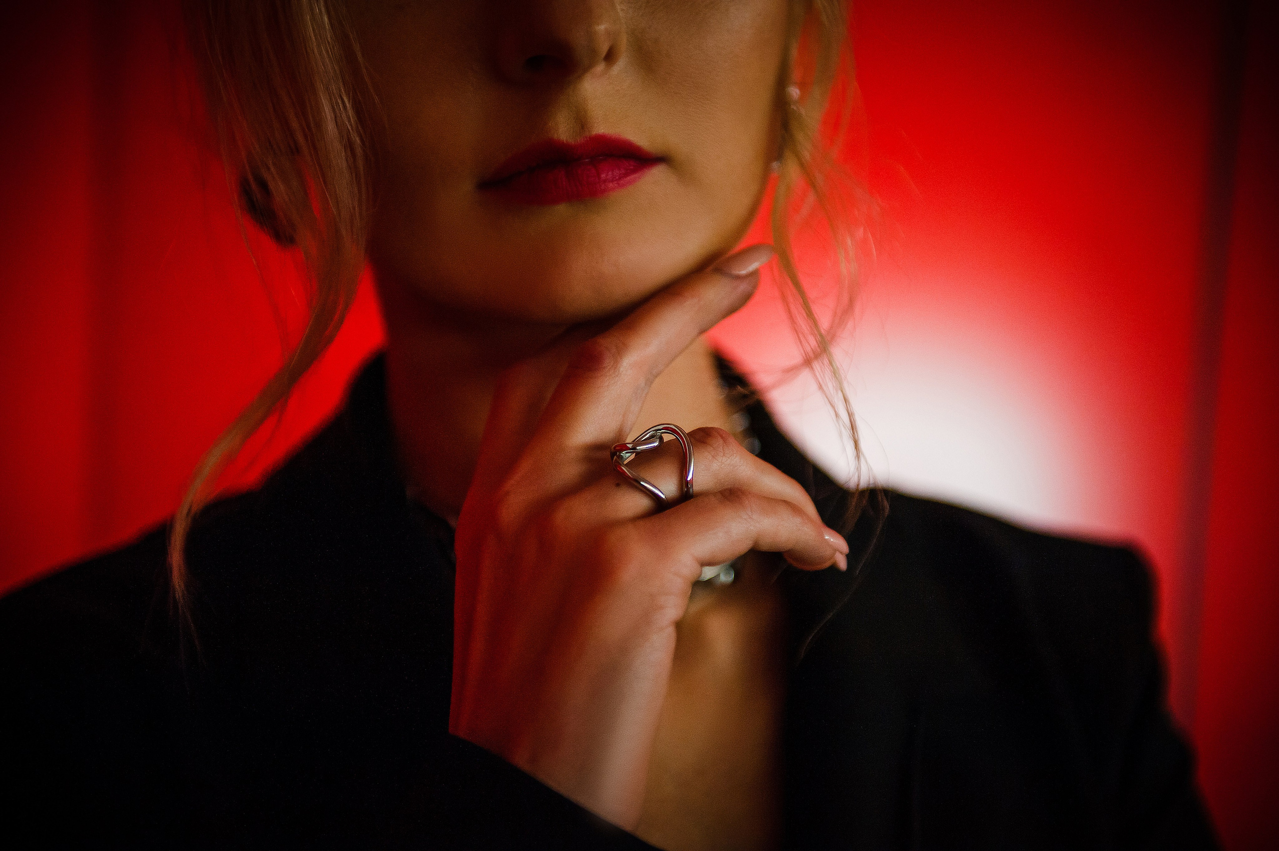 Red. ФОТОГРАФ В МОСКВЕ ЛЮДМИЛА СТРОКОВА