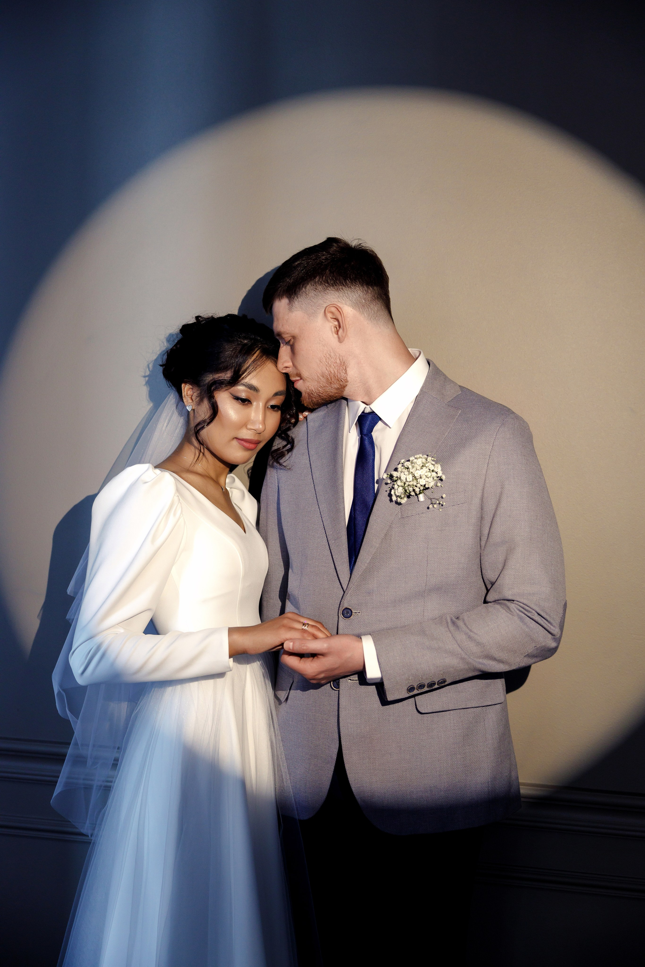 Алексей и Айгерим. Дмитрий Белим — Семейный фотограф в Омске | Фотосессии для беременных и малышей