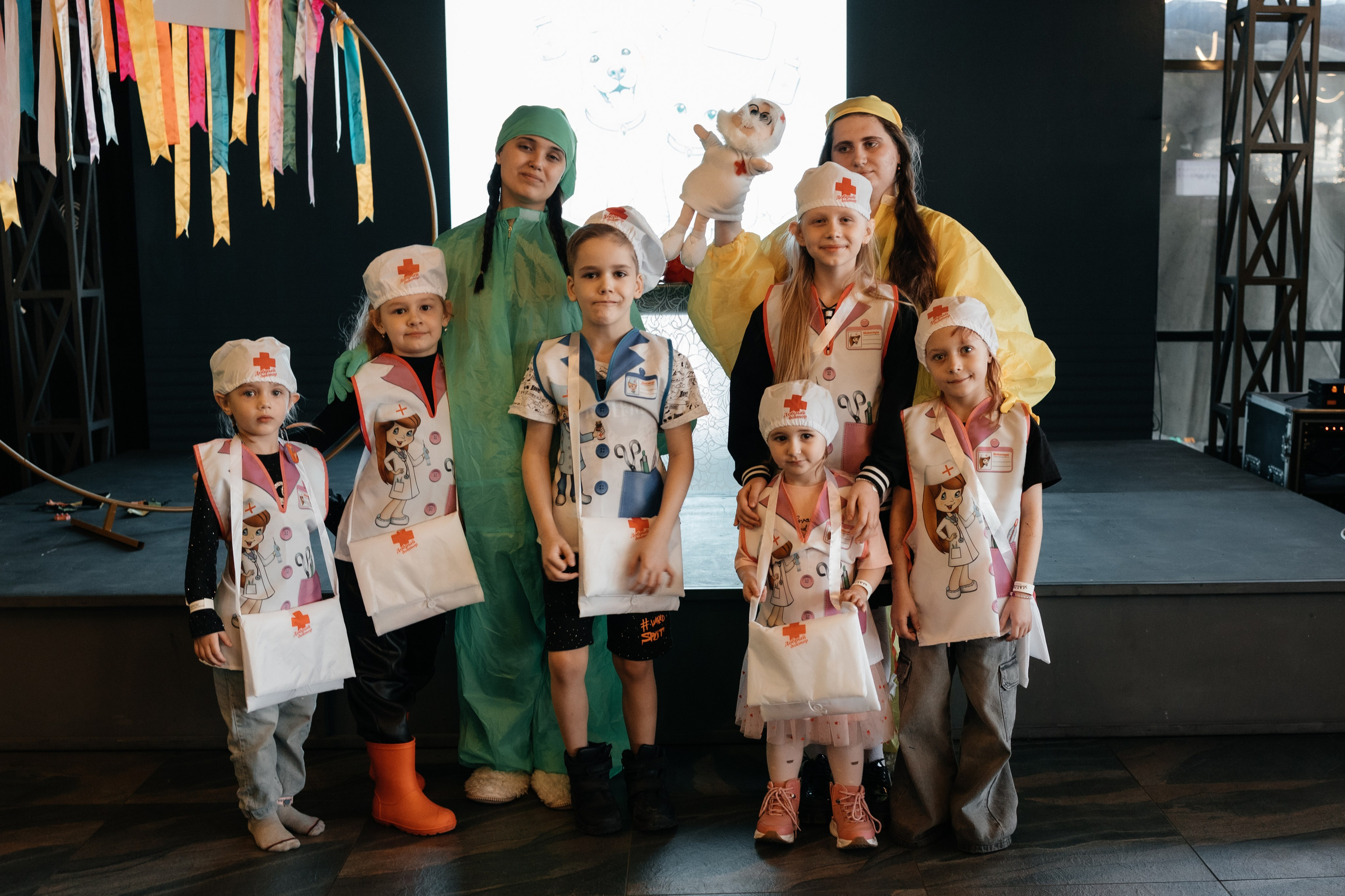 Кукольный театр «Ай болит». Семейный и детский фотограф в Славгороде Анастасия Винс