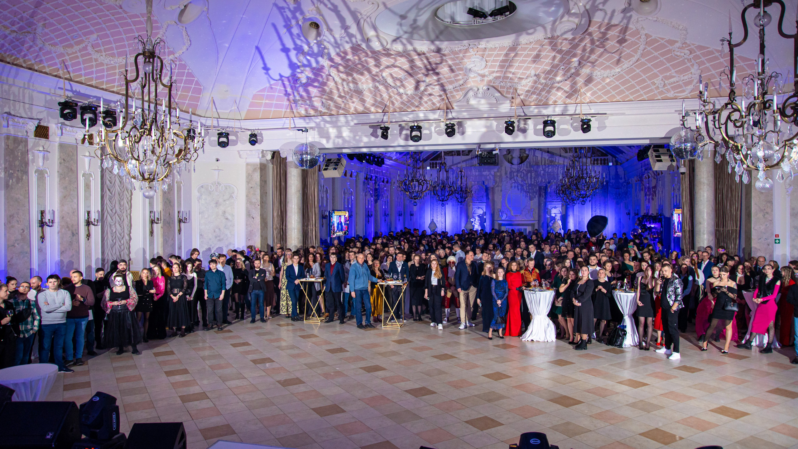 Новый Год 2022. Фотограф на праздник, корпоратив, День Рождения и Юбилей в г. Санкт-Петербурге Алексей Анкушев