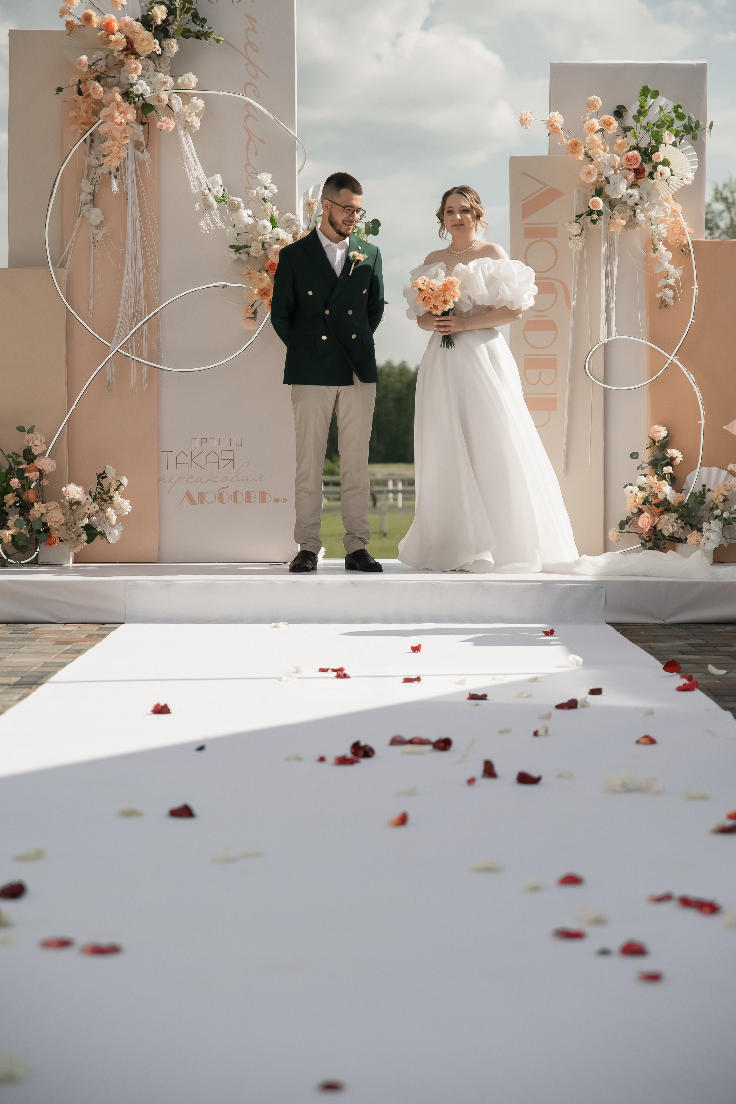 Свадебное торжество в ресторане «За Поводом». Ярослава Ерина — свадебный фотограф в Москве