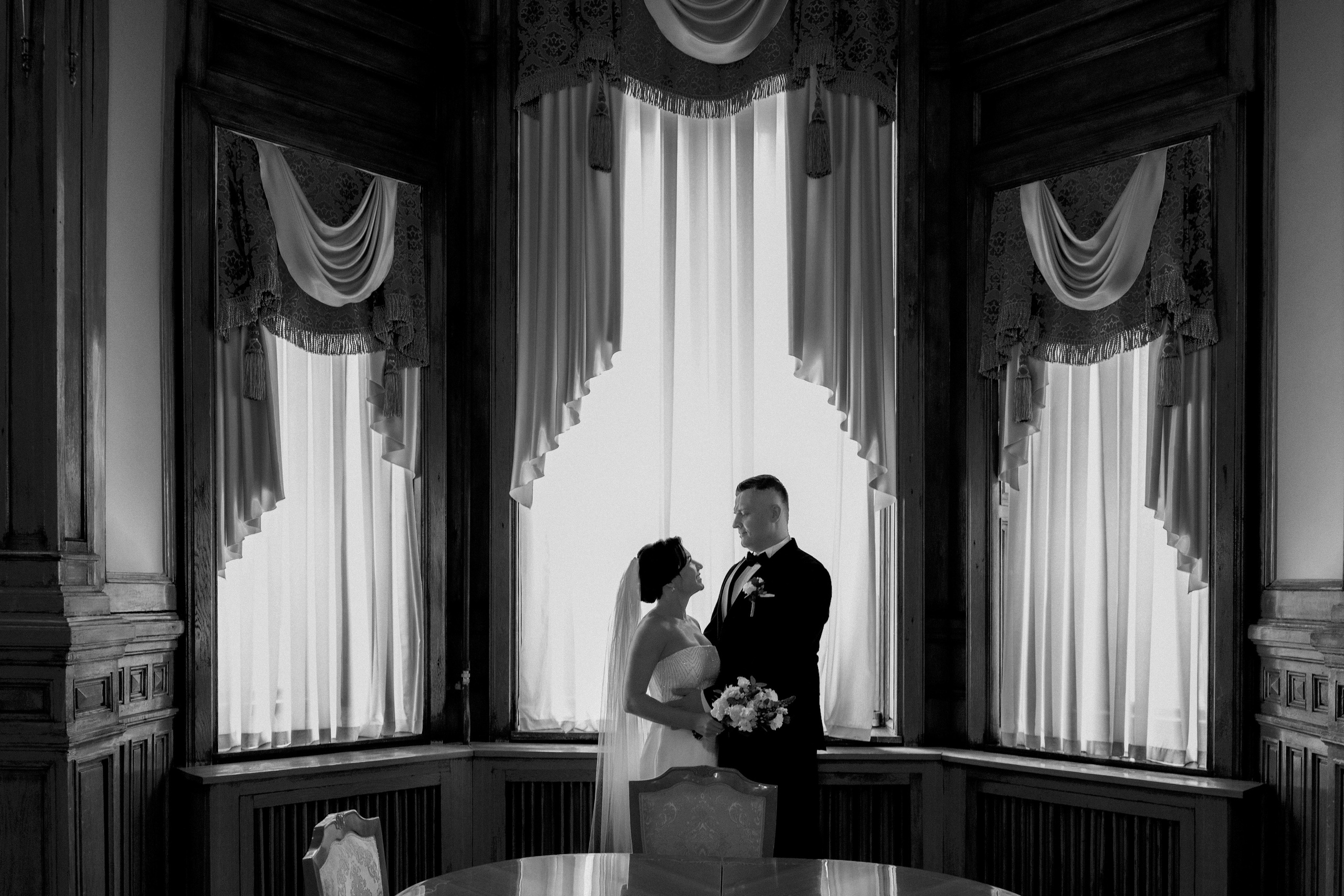 Во Дворце бракосочетания № 2. Professional photoartist in St. Petersburg (wedding, reportage, portrait, model book, love story) Alexander Shvedov