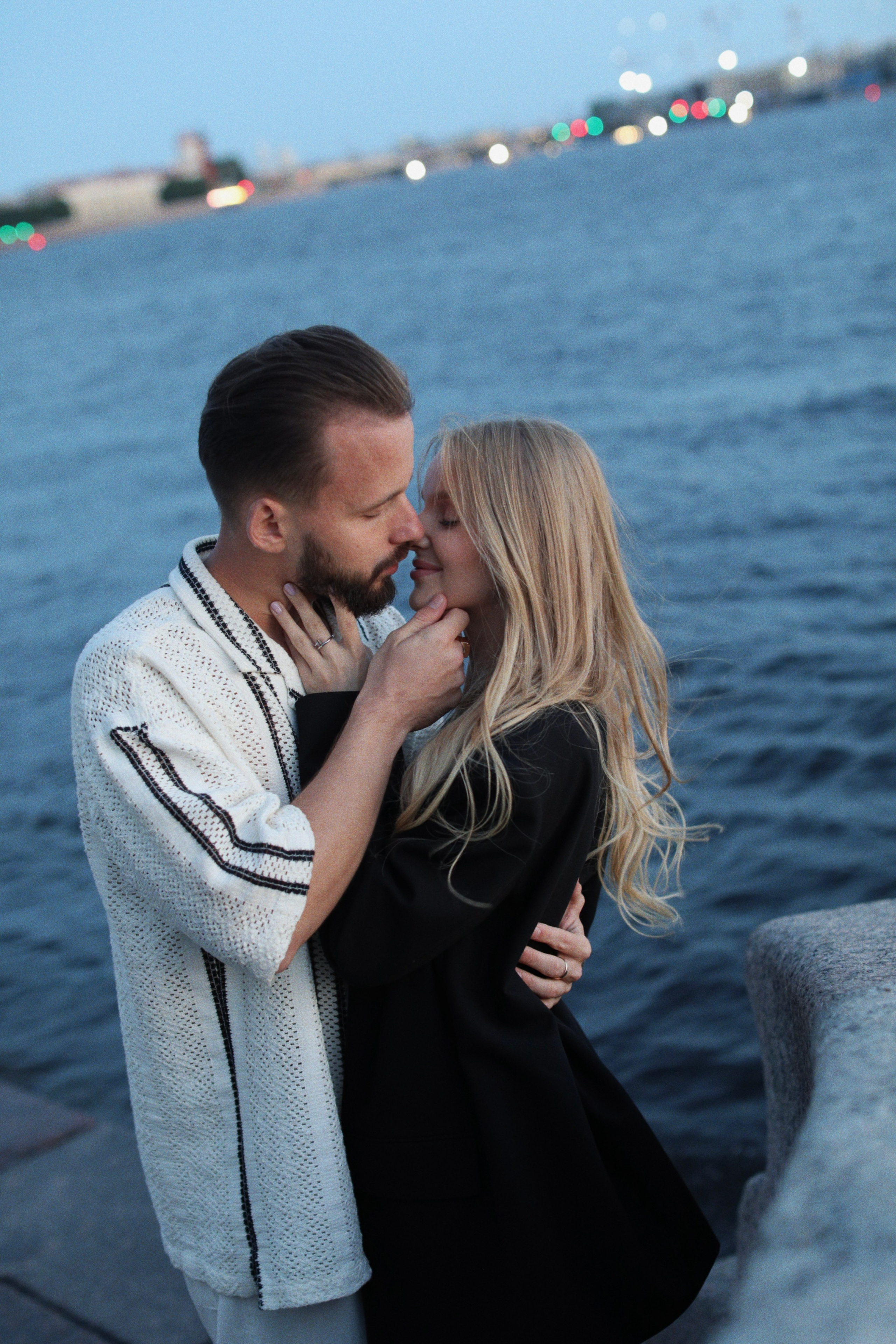 В теплом летнем рассвете раствориться с тобой, любовь моя. Rose Korenevskaya|Ваш нежный фотограф