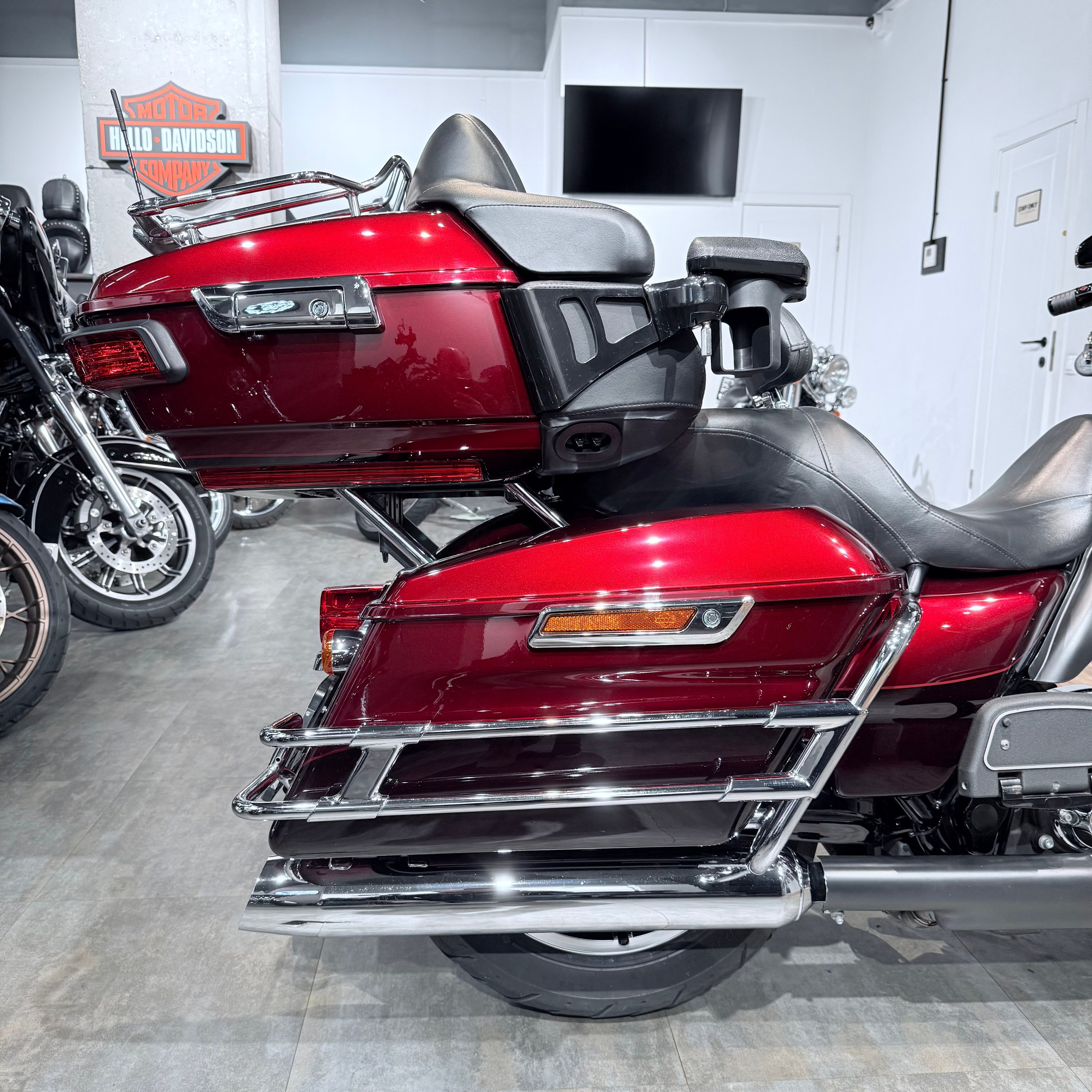 2015 Electra Glidе Ultrа Limitеd 103 ABS Dark Сhеrry Реаrl. Hello Davidson, Москва. Только хорошие мотоциклы…