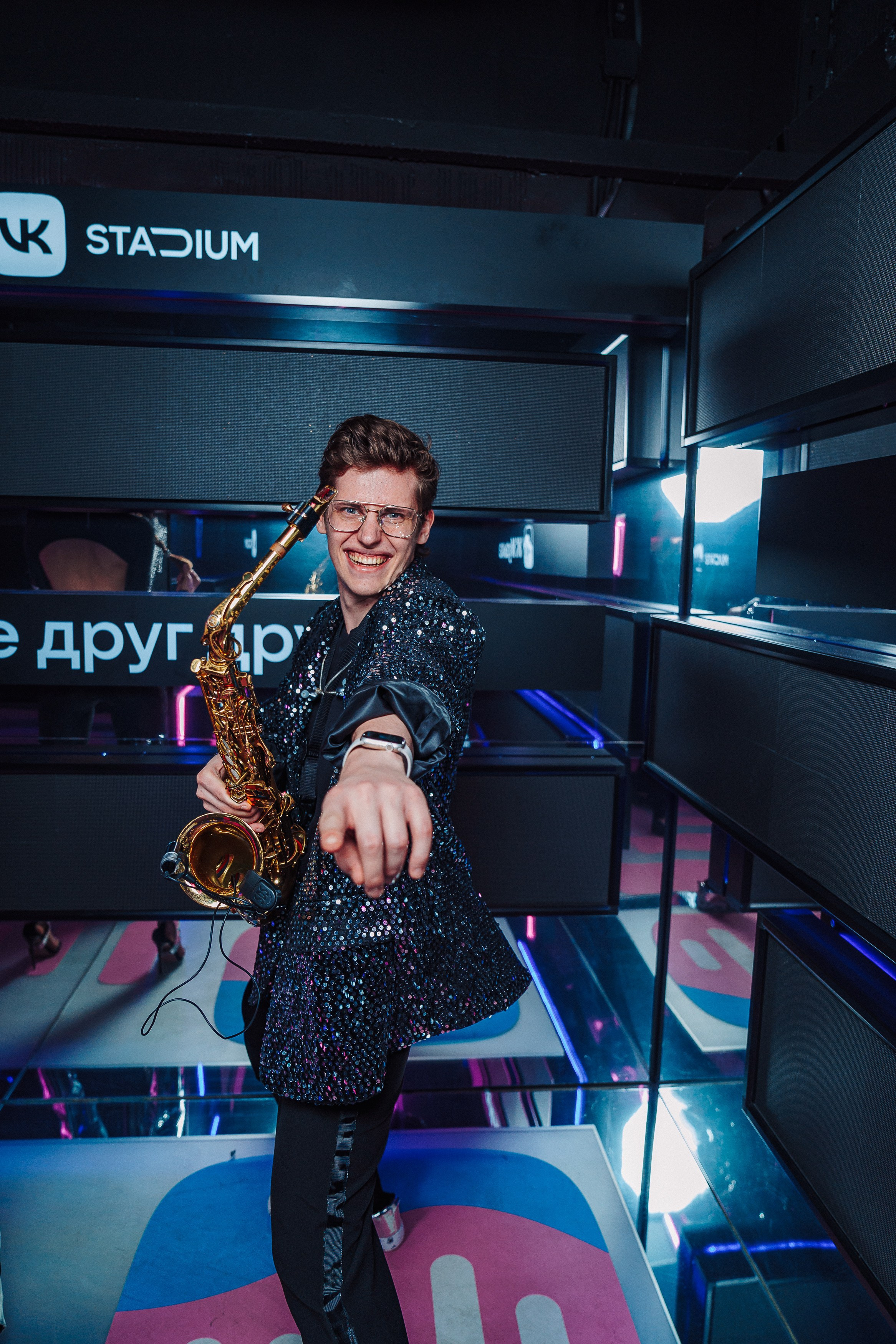 «Сцена» — FeelMe. Студия коммерческой фотографии в Москве и области