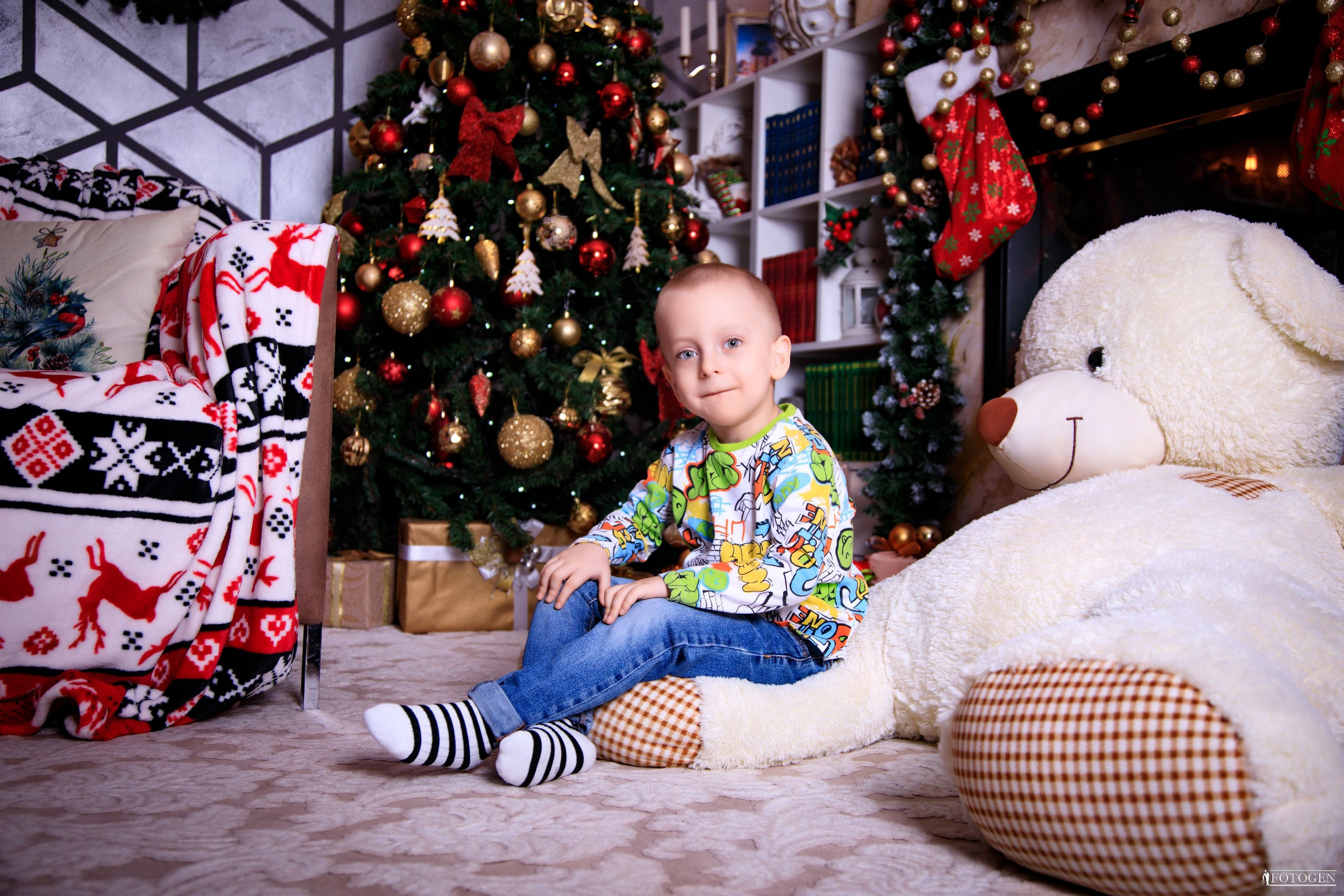 Фотосессия Мальчиков до 3 лет в Студии — Fotogen. Интерьерная фотостудия FOTOGEN г. Краснодар