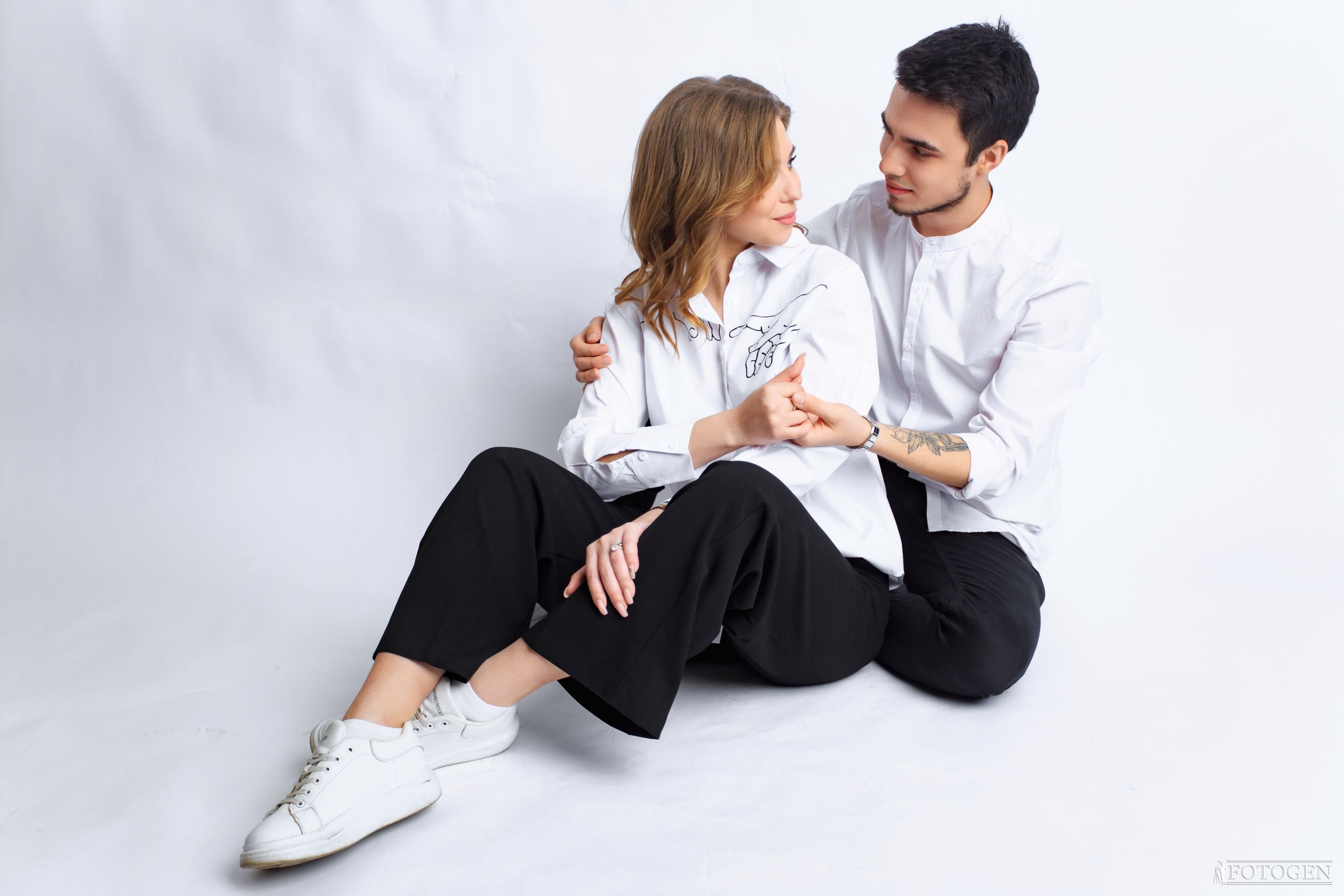 Love Story: Начало вашей уникальной истории. Интерьерная фотостудия FOTOGEN г. Краснодар