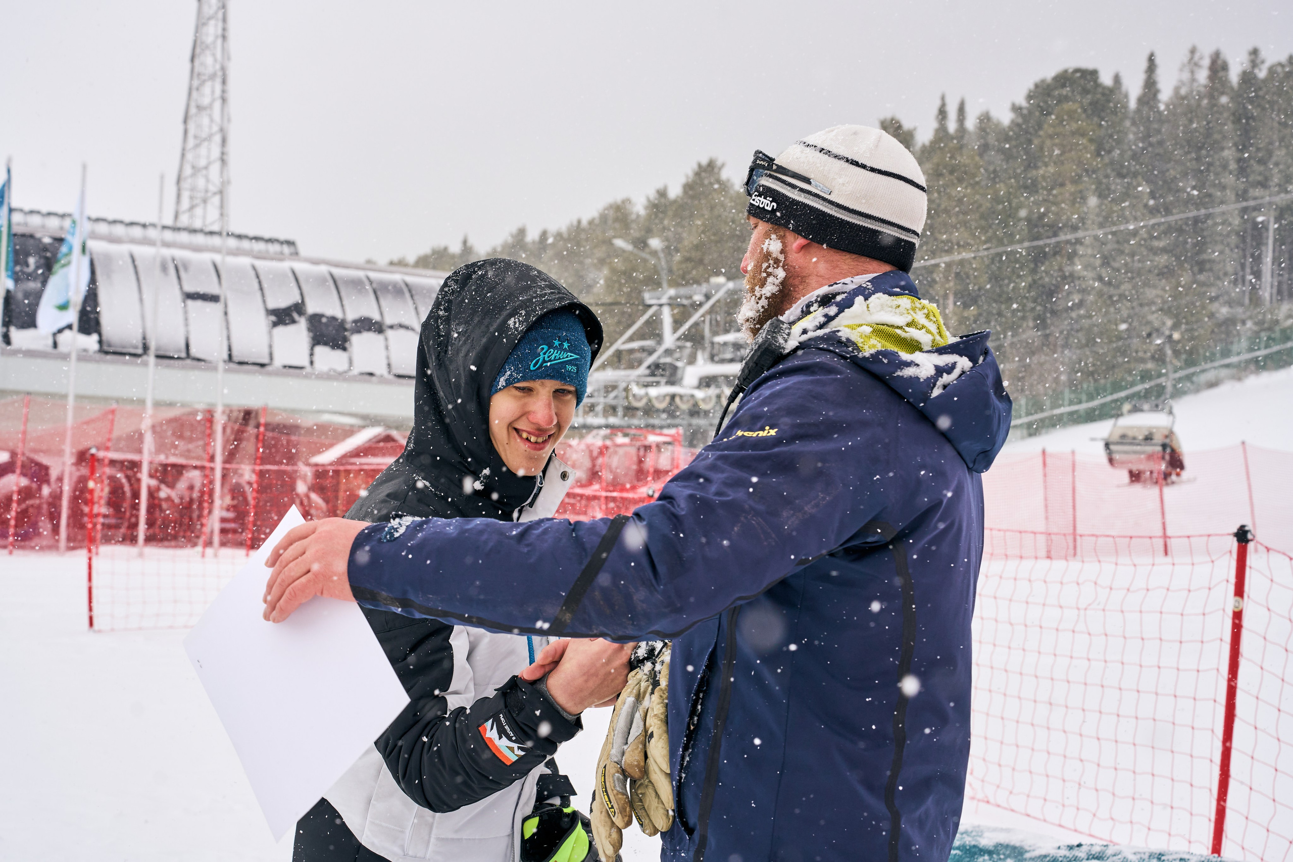 Соревнования по горным лыжам. Лайфстайл фотограф в Ханты-Мансийске Мария Шишкина
