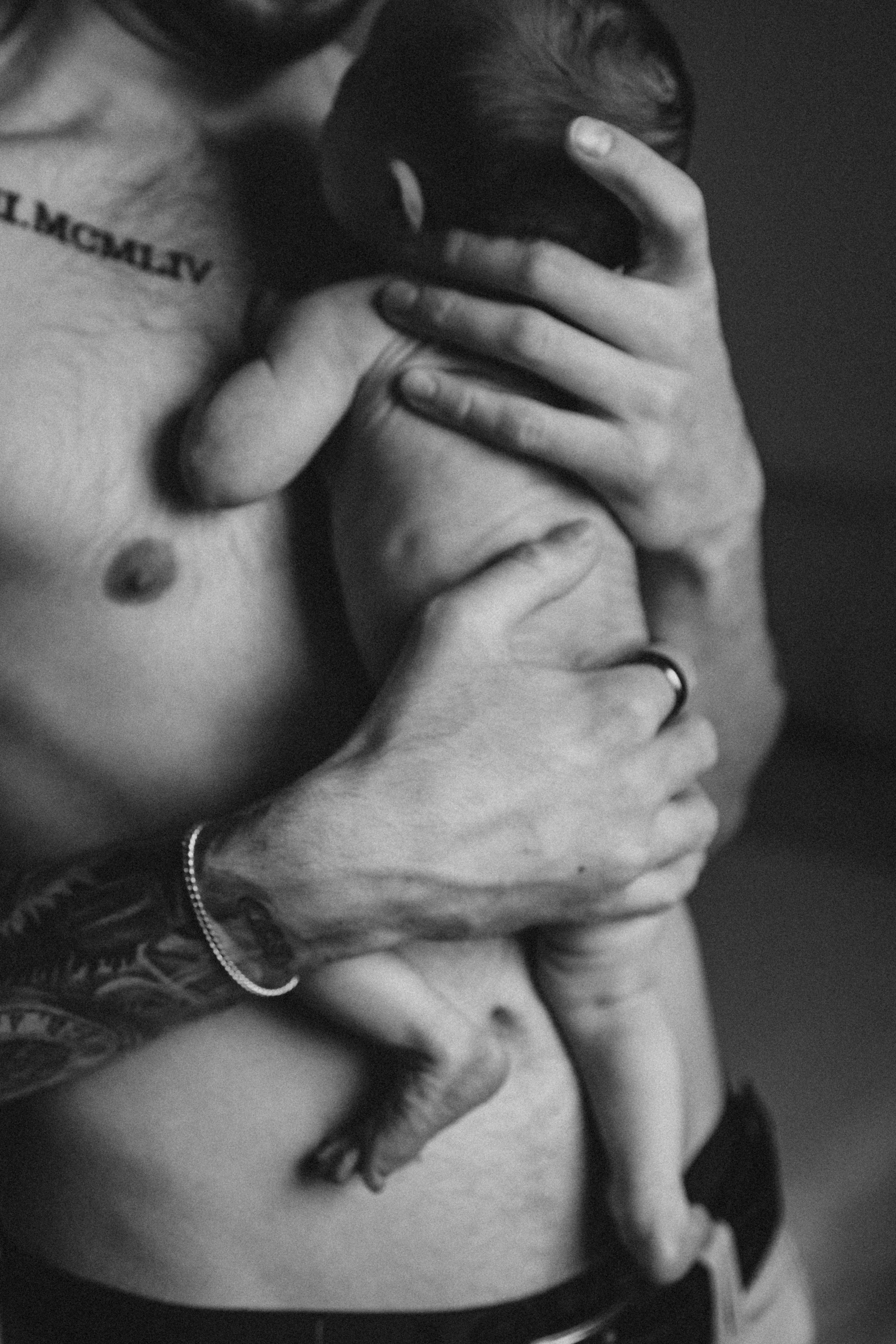 Newborn-Shooting zu Hause. Fotografin in Erlangen, Nürnberg und Umgebung