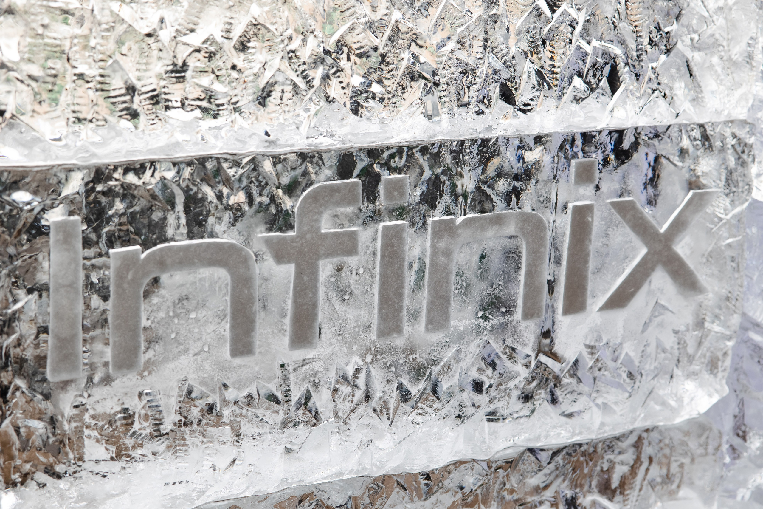 Презентация Infinix. Свадебный репортажный фотограф в Москве