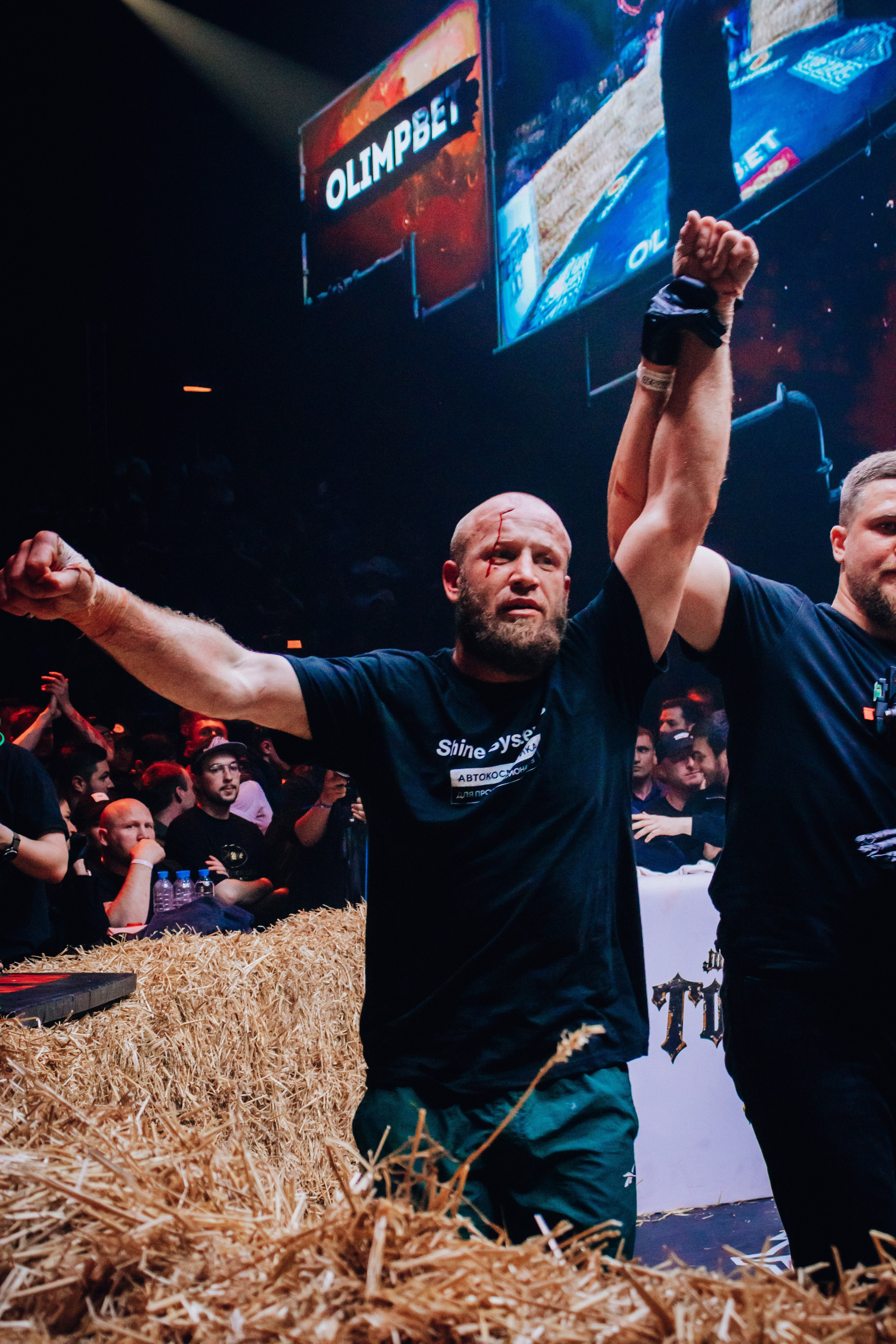 Кулачные бои TopDog. Анастасия Тен