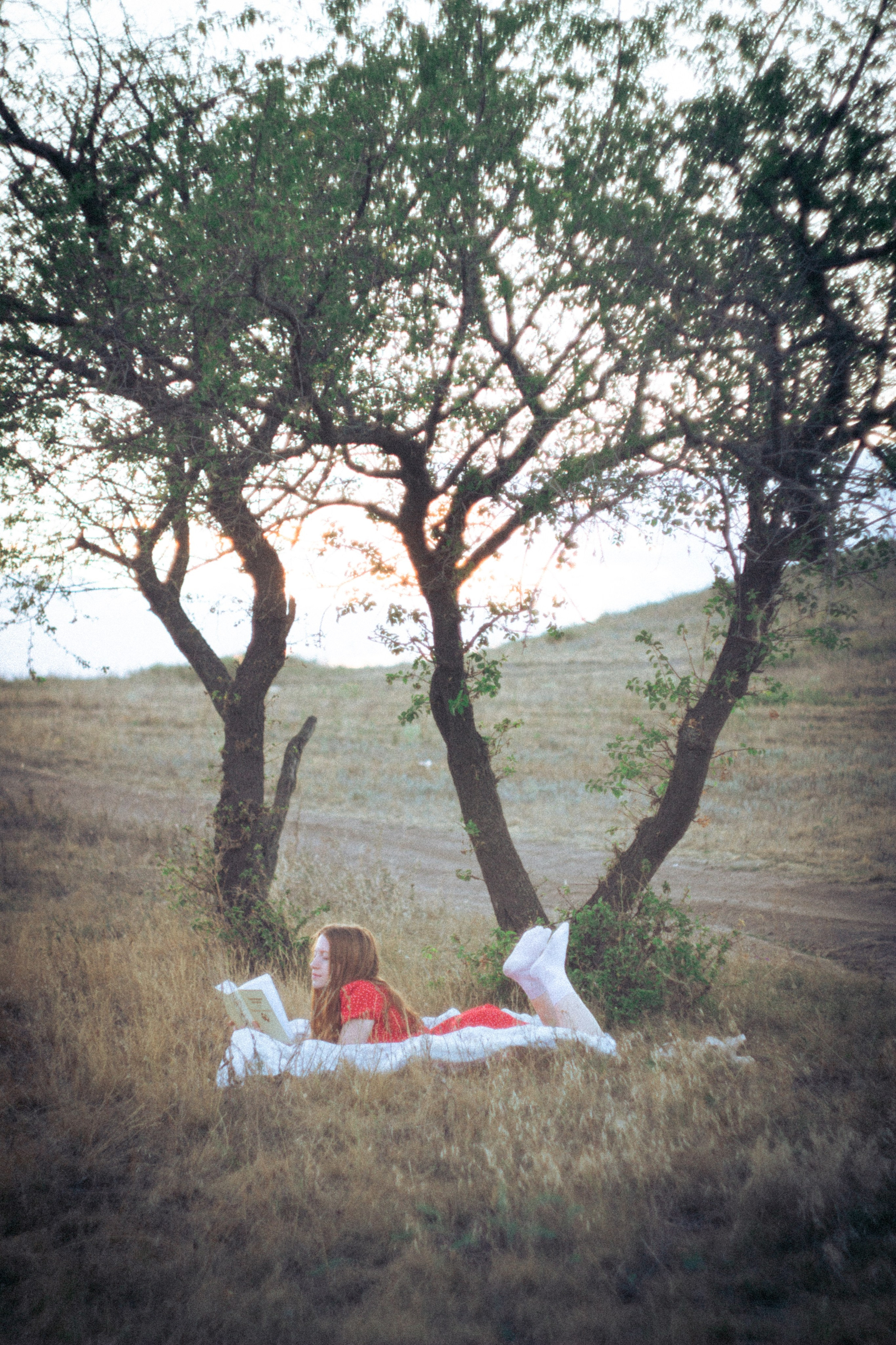 Платье в горошек. • Фотограф Александра Светозар Алчевск •