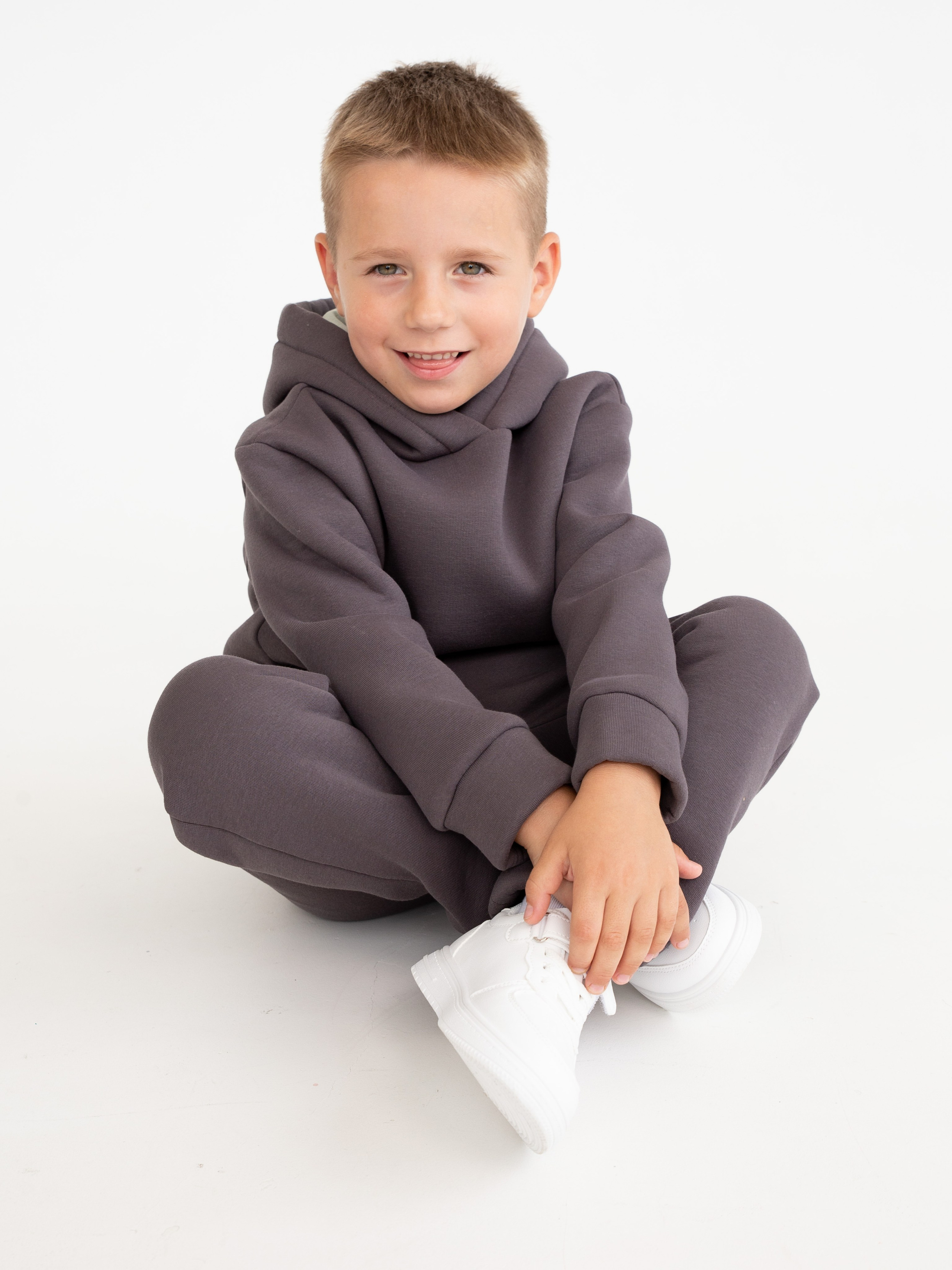 Детская съемка на циклораме и в интерьере