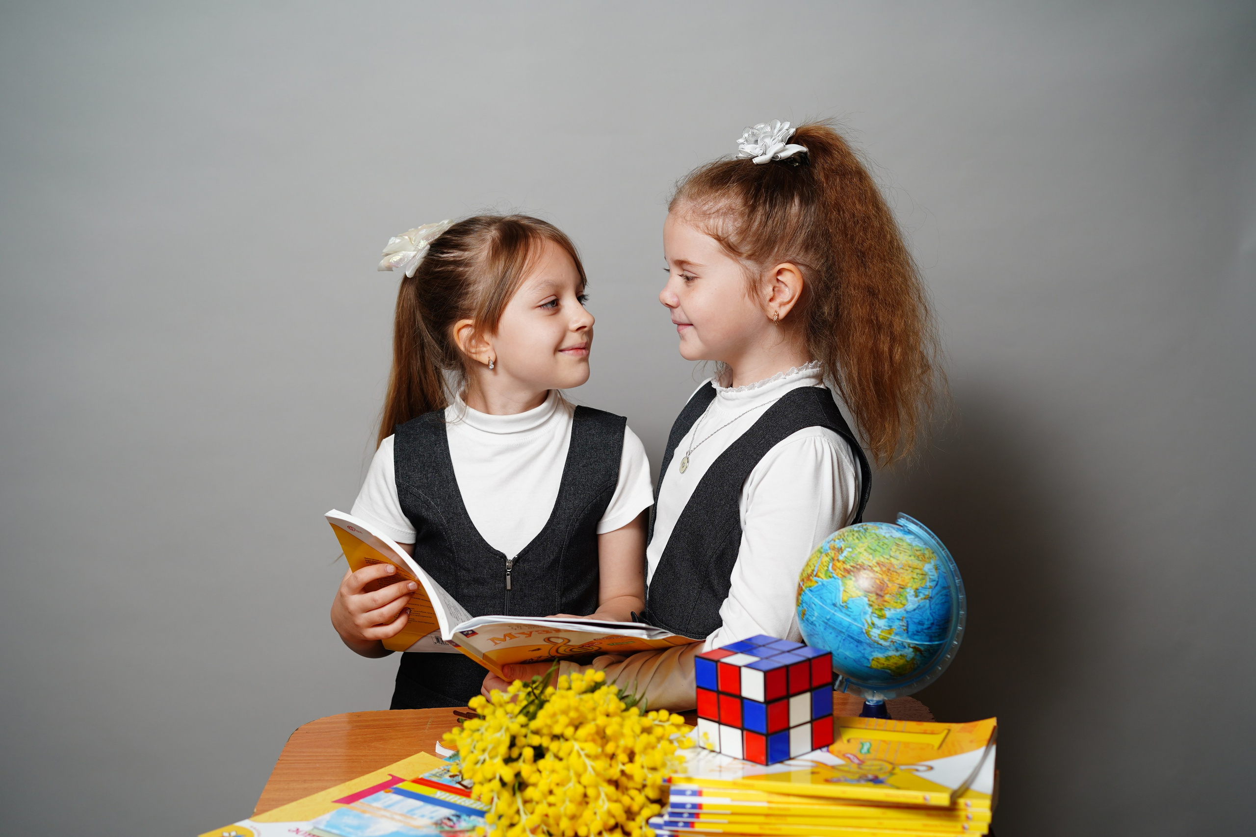 1 кл мелкие группы. MEMENTO.Выпускные альбомы, школьные, юбилейные и другие книги. Ростов-на-Дону