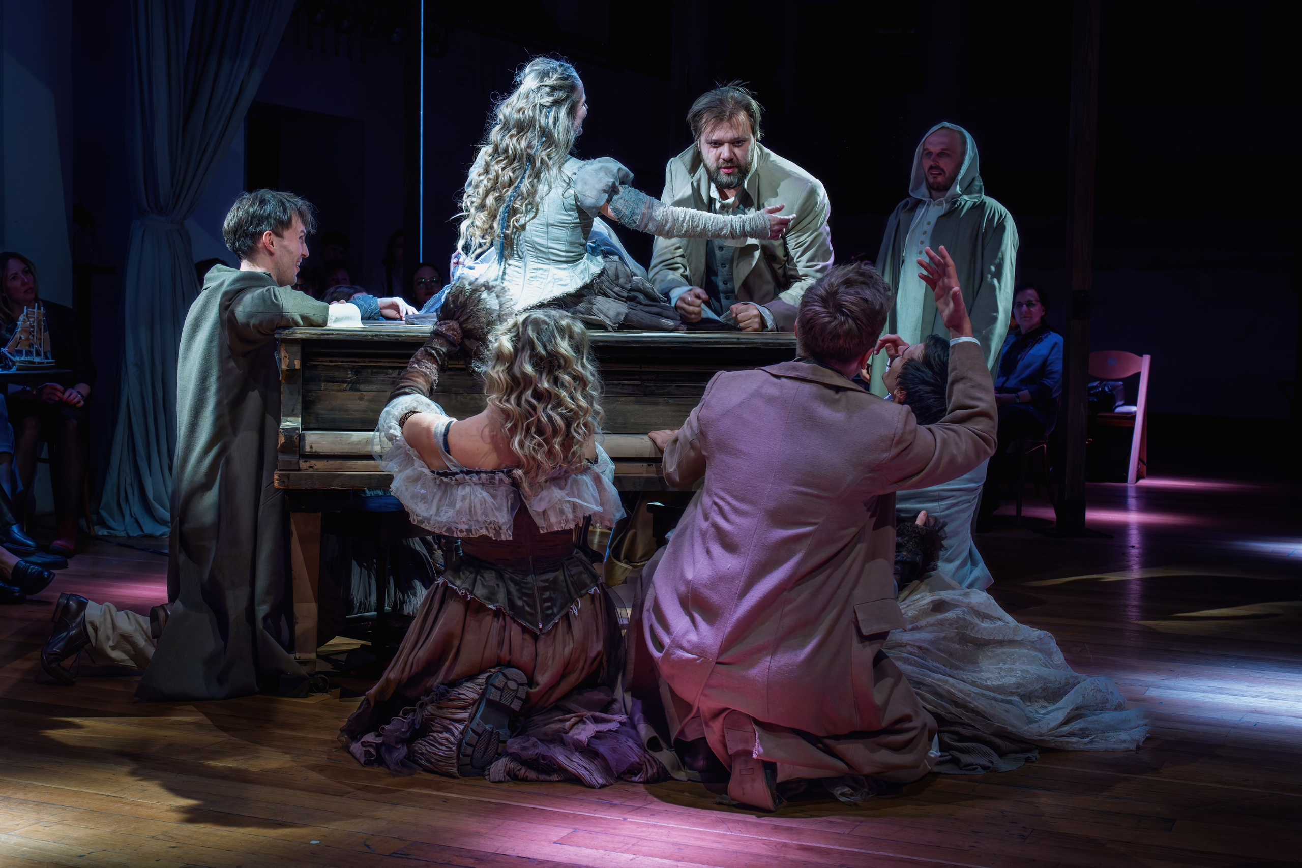 Маленькие трагедии. Сайт фотографа Сергея Абрамова