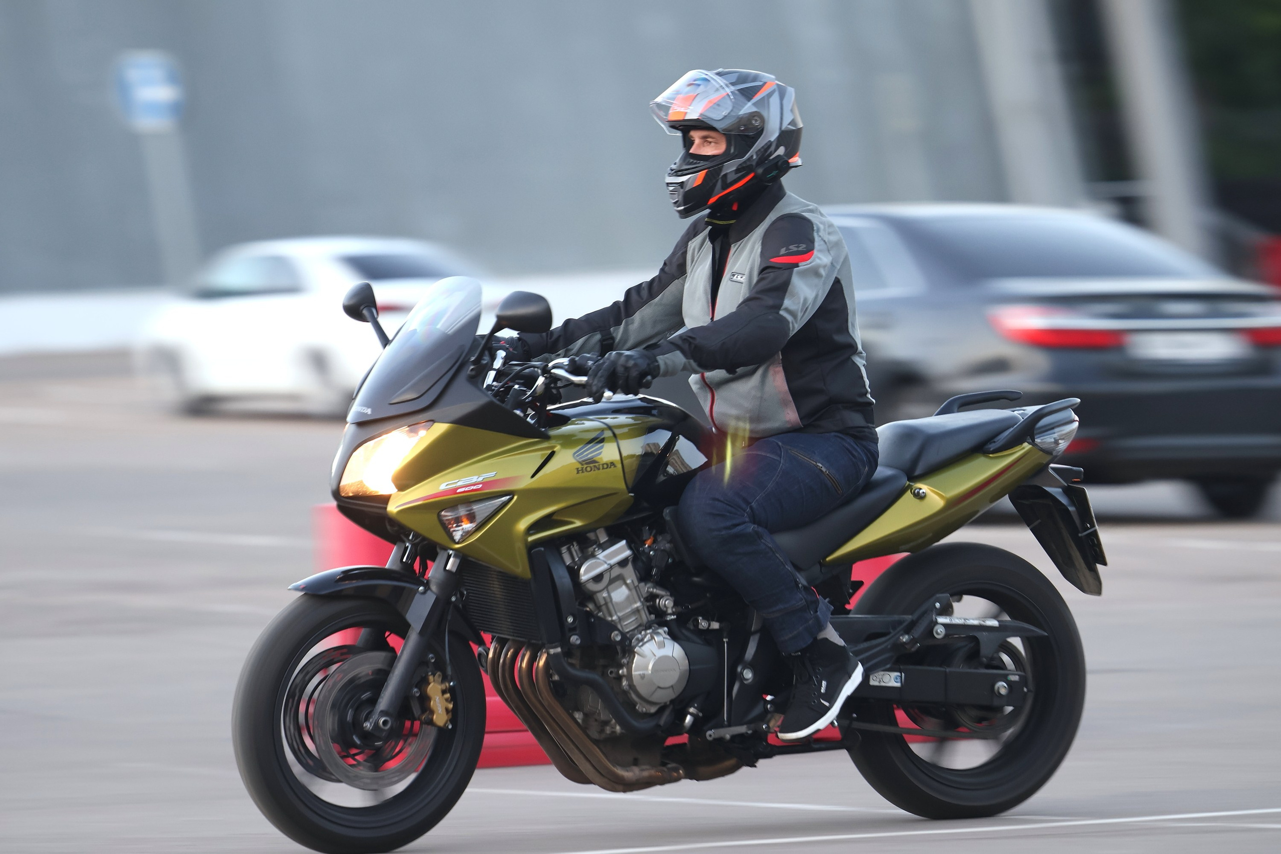 Мотоучебка. Группа среды. Спортивный и репортажный фотограф Ермакова Светлана