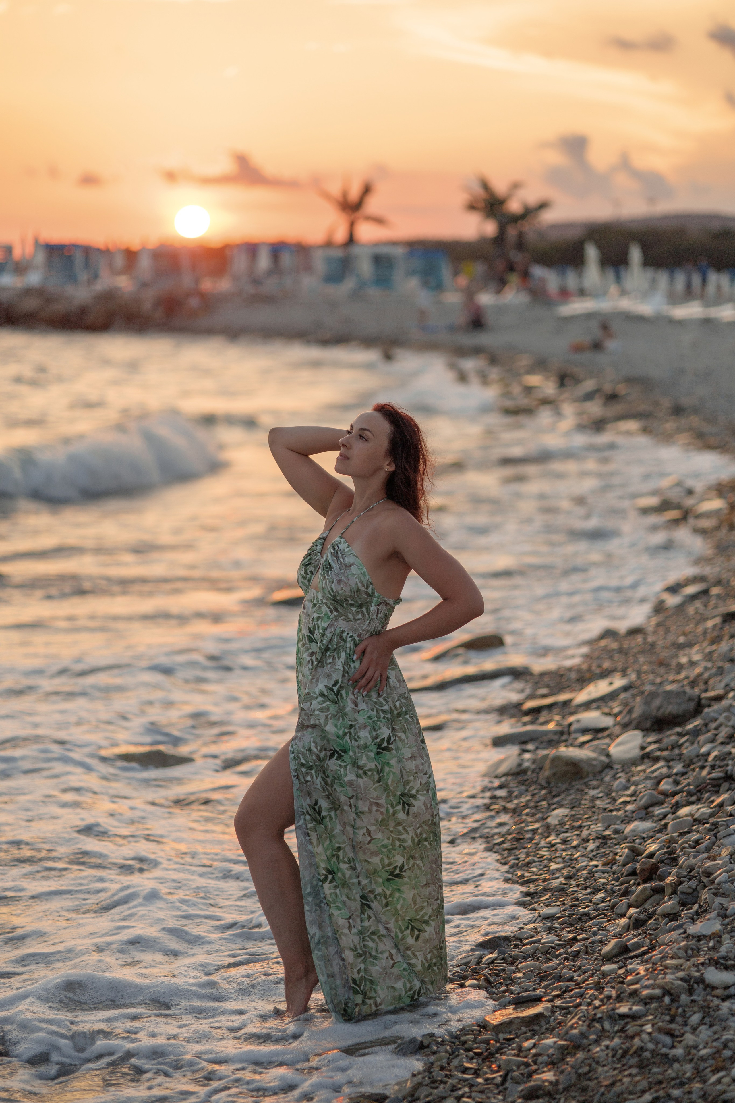 Лавстори на пляже Тонкий мыс. Семейный и портретный фотограф в Геленджике Любовь Бодрова