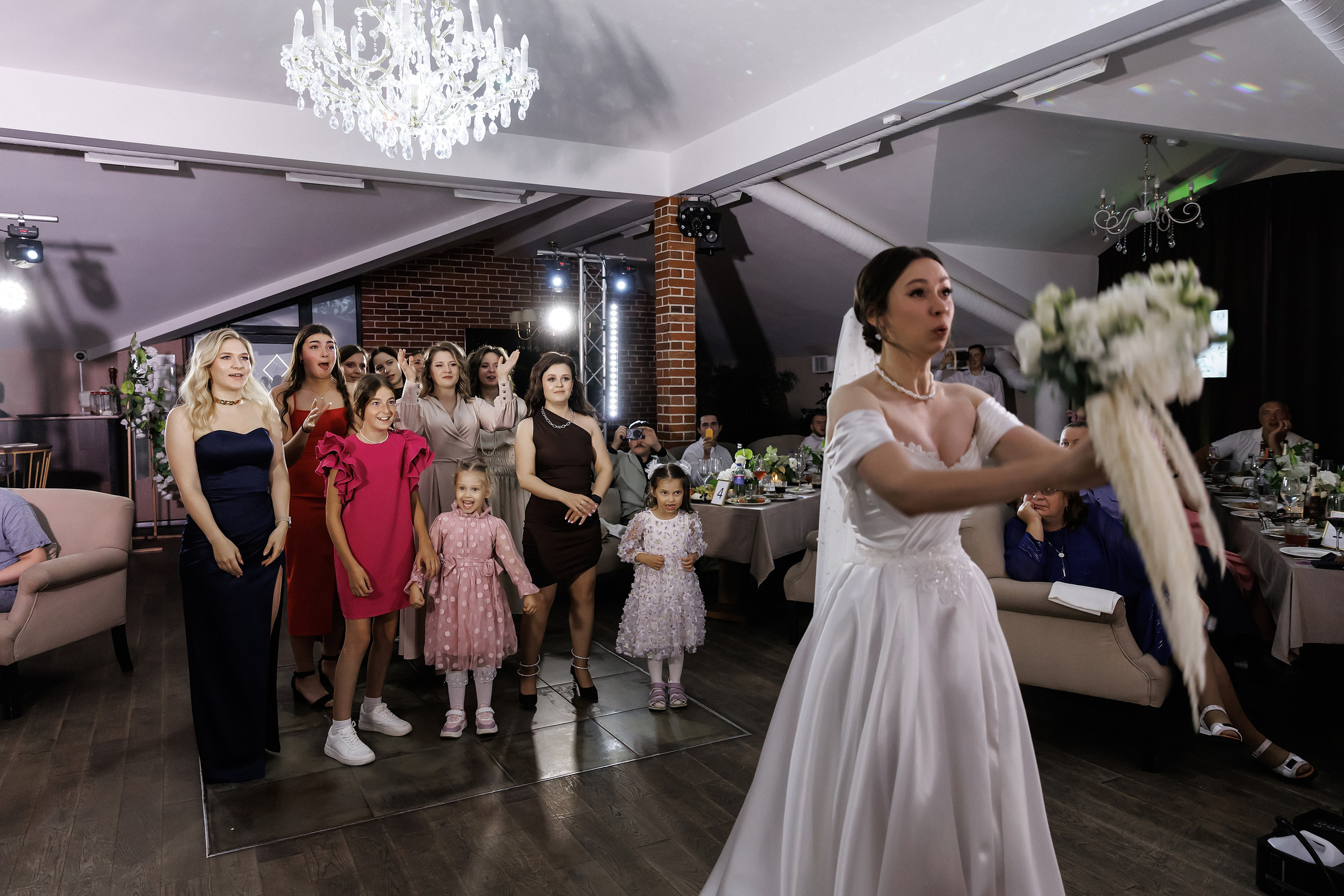 Екатерина и Владислав. Свадебный фотограф в Пскове и Санкт-Петербурге | Анна Голикова