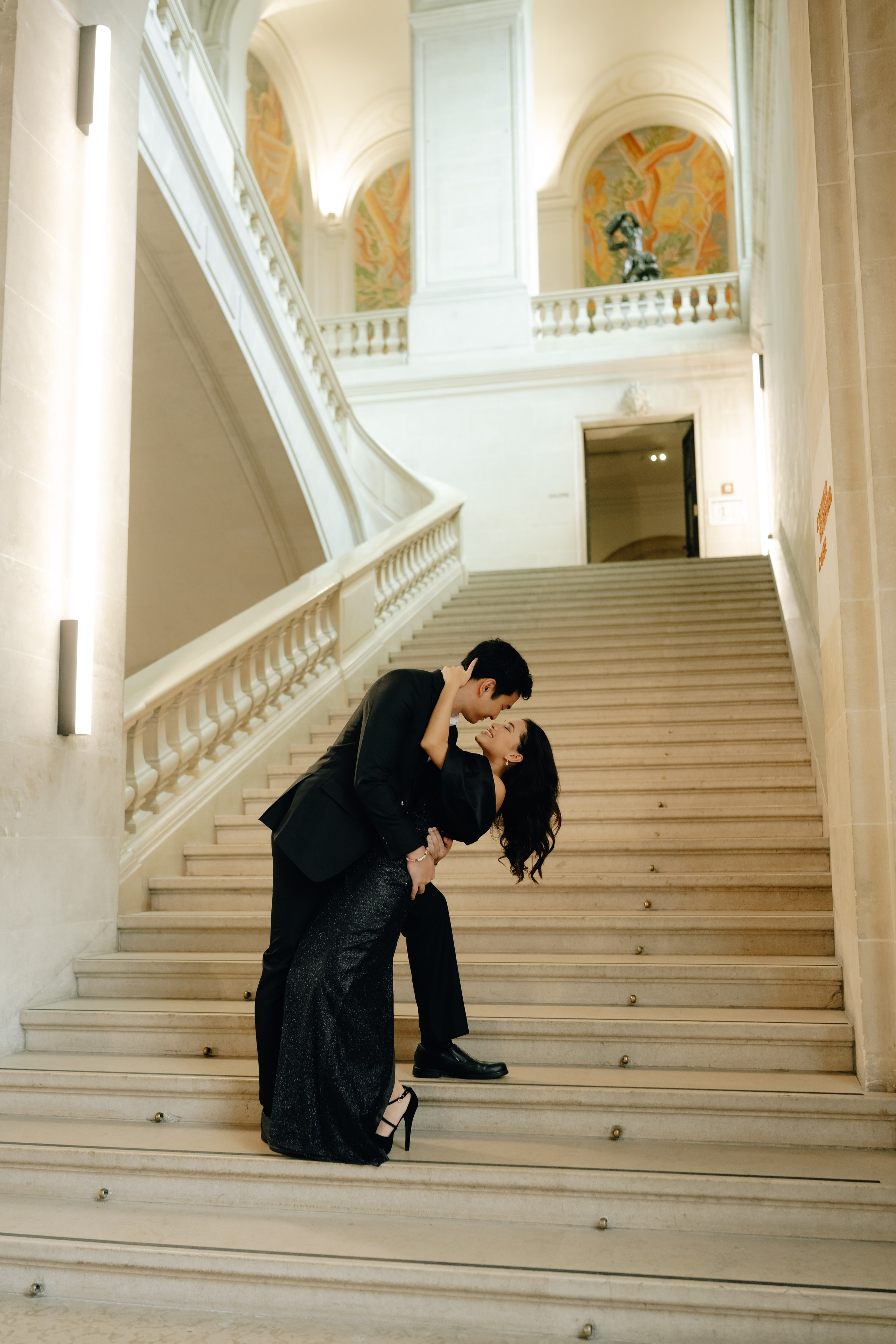 Fifi & Shamil | The Museum of Art. Профессиональный свадебный фотограф в Женеве и Швейцарии | Таня Вовчецкая