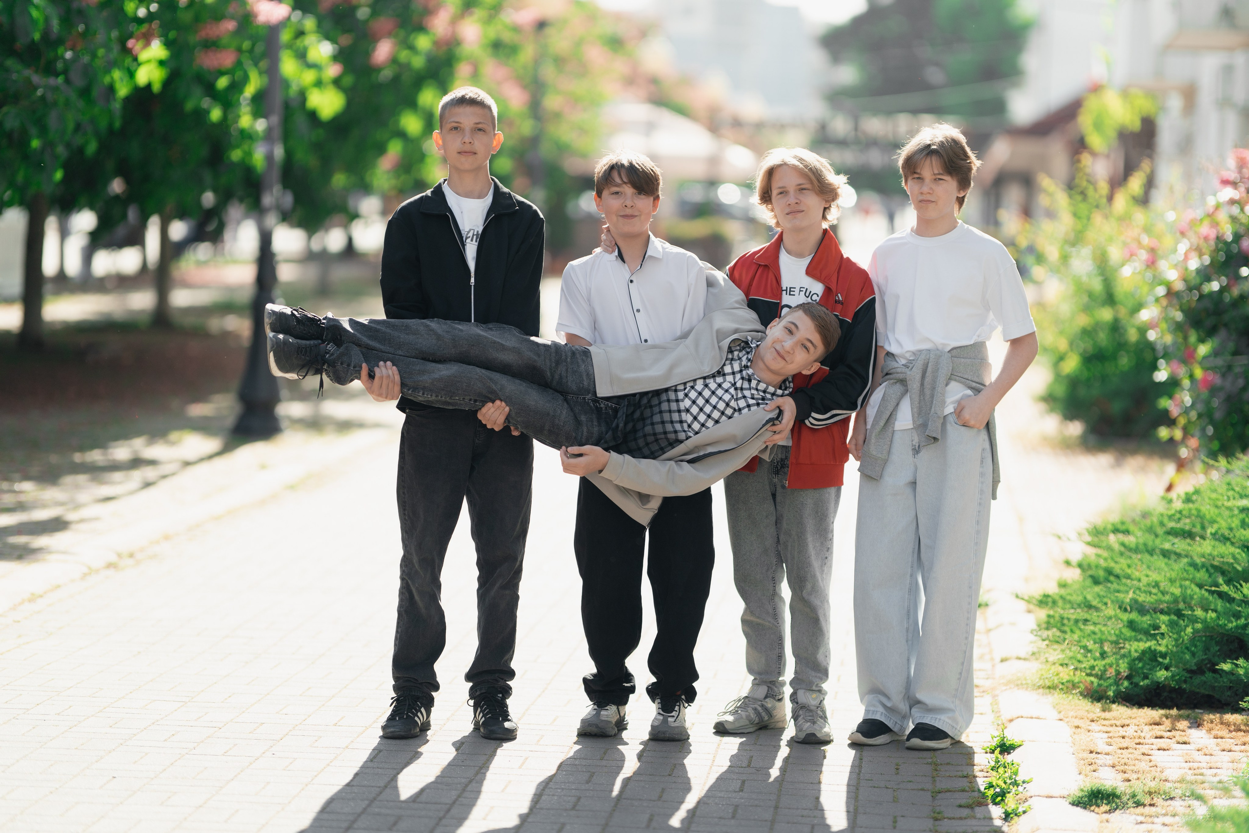 Катшановая Аллея- весна. Выпускные альбомы Натальи Бутко: Новороссийск, Анапа, Геленджик