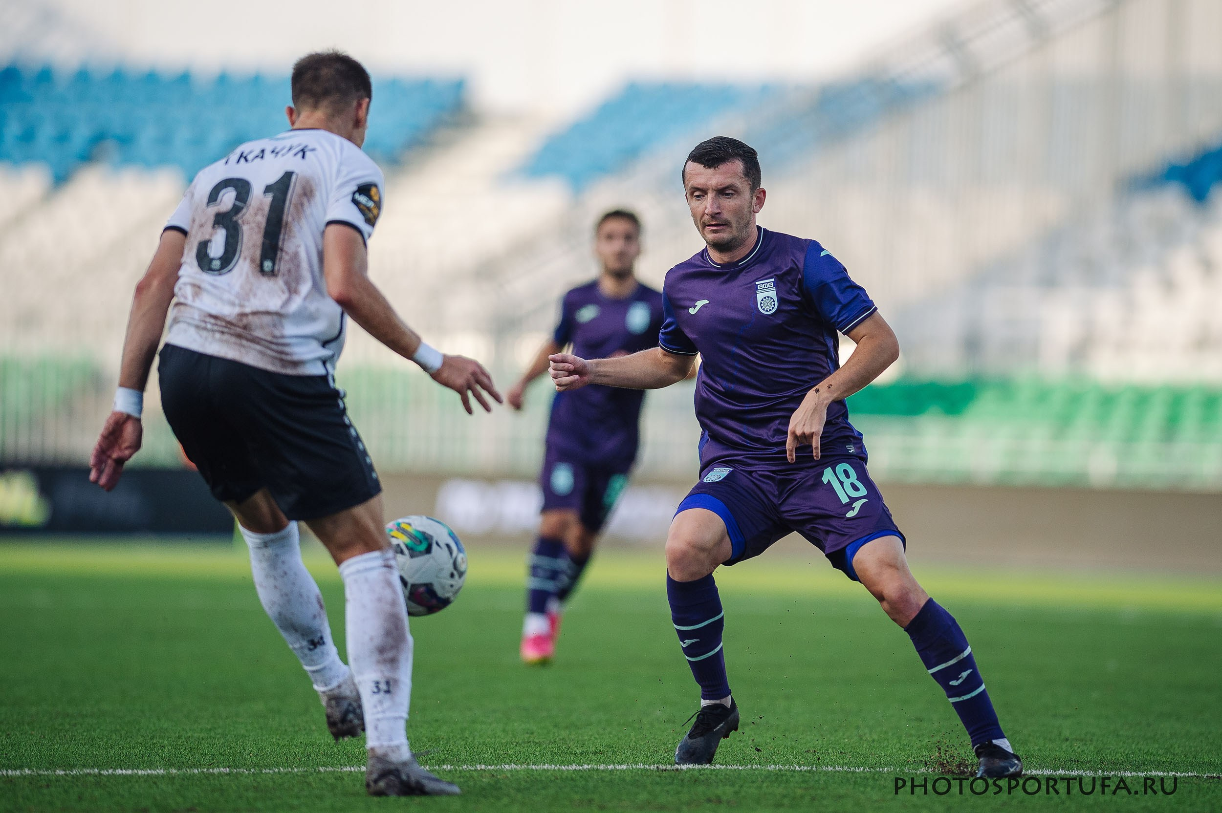 Россия — МЕЛБЕТ — Первая Лига. 4 -й тур «ФК УФА» — ФК «Тюмень». Спортивный фотограф в Уфе Евгений Буров