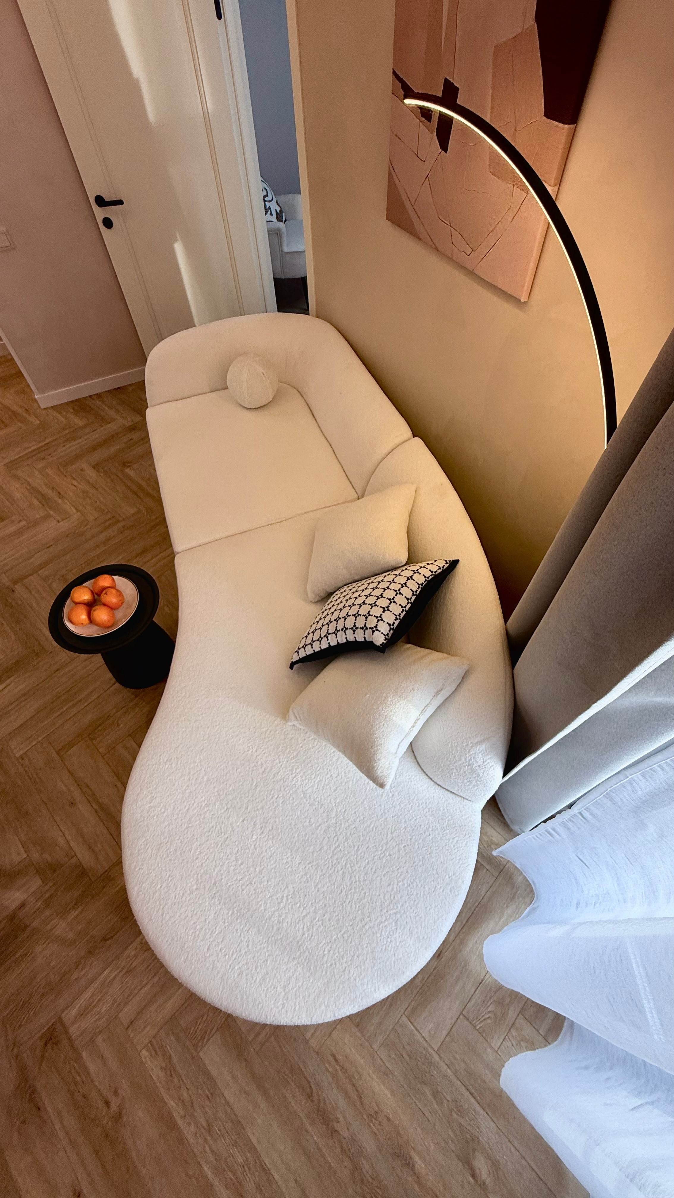 ЖК ID Park Pobedy. Квартира на сачу в долгосрочную аренду уровня комфорт плюс. Дизайн-студия интерьеров Юлии Ивановой