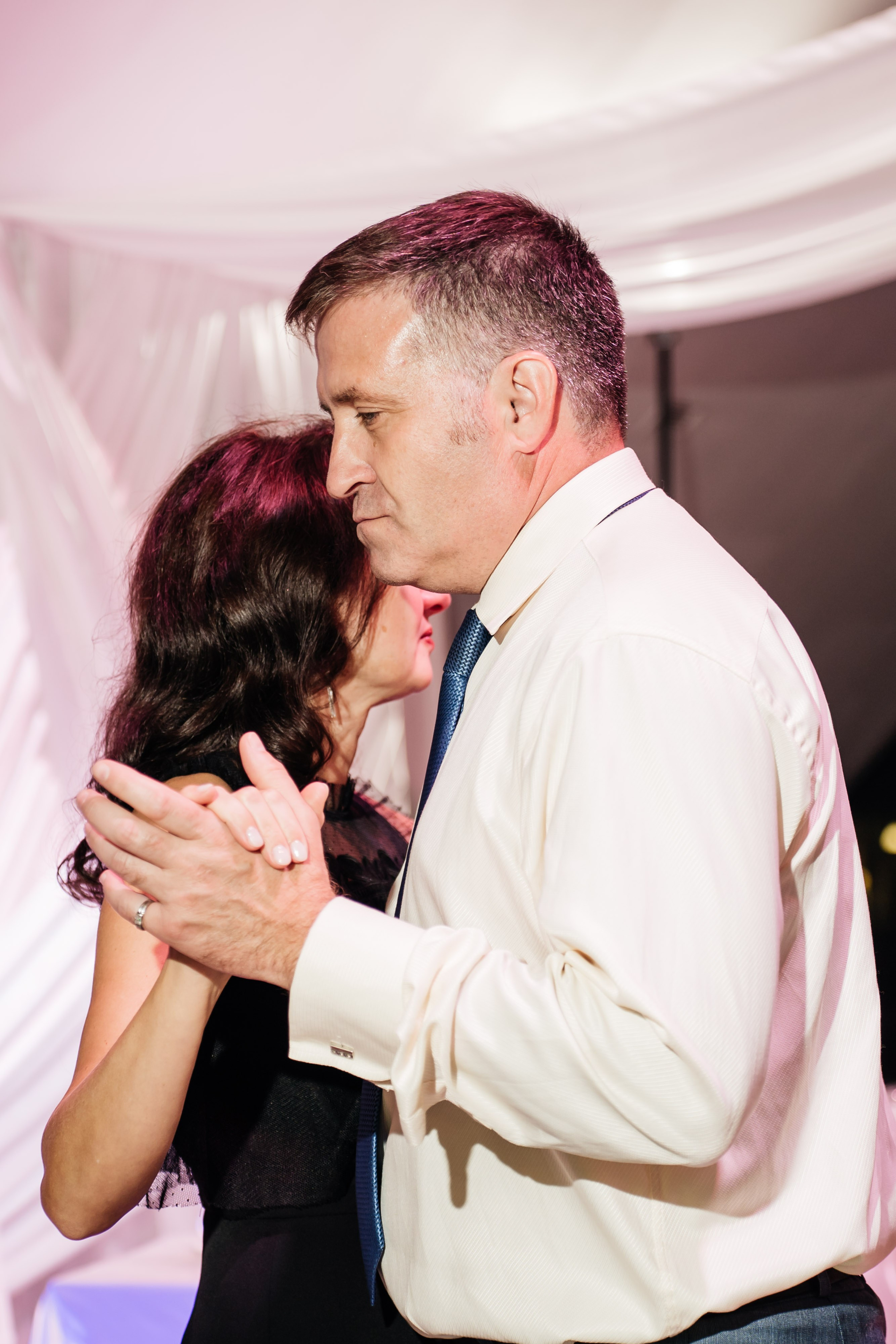 Максим и Майя. Видеограф и Фотограф в Челябинске Ксения и Владимир Рюмины