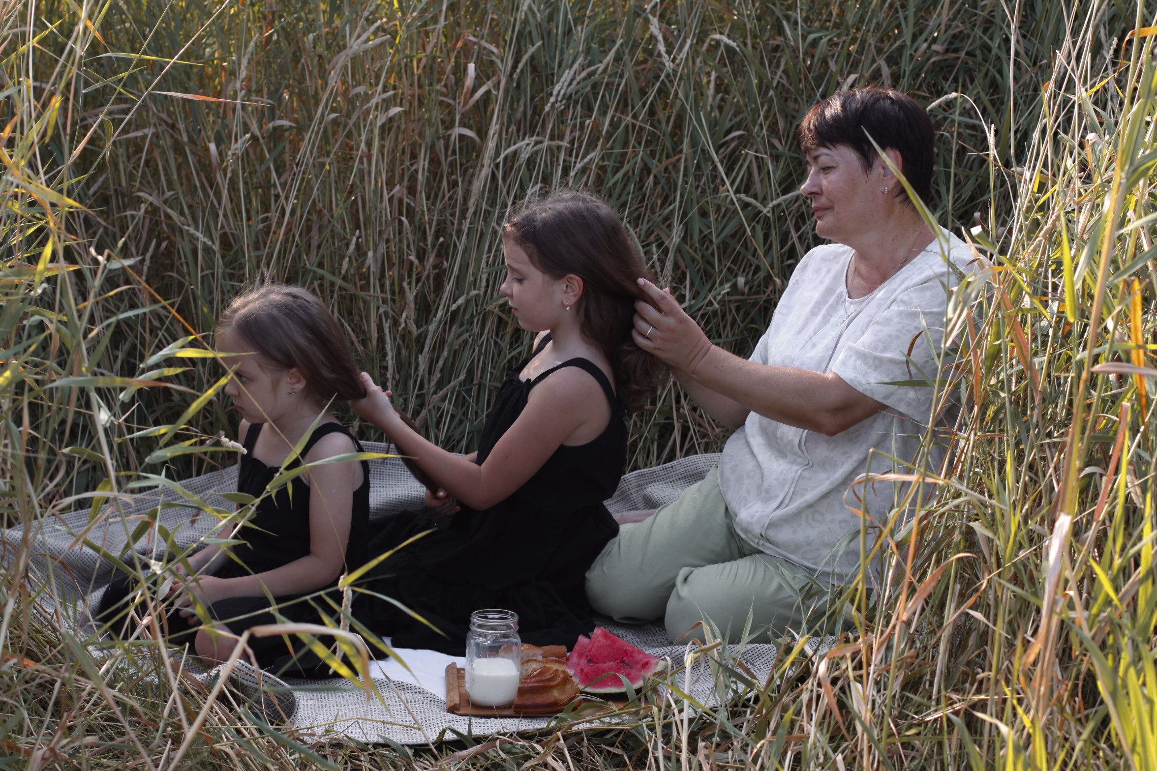 Елена с внучками. Фотограф в Санкт-Петербурге Данилова Ольга
