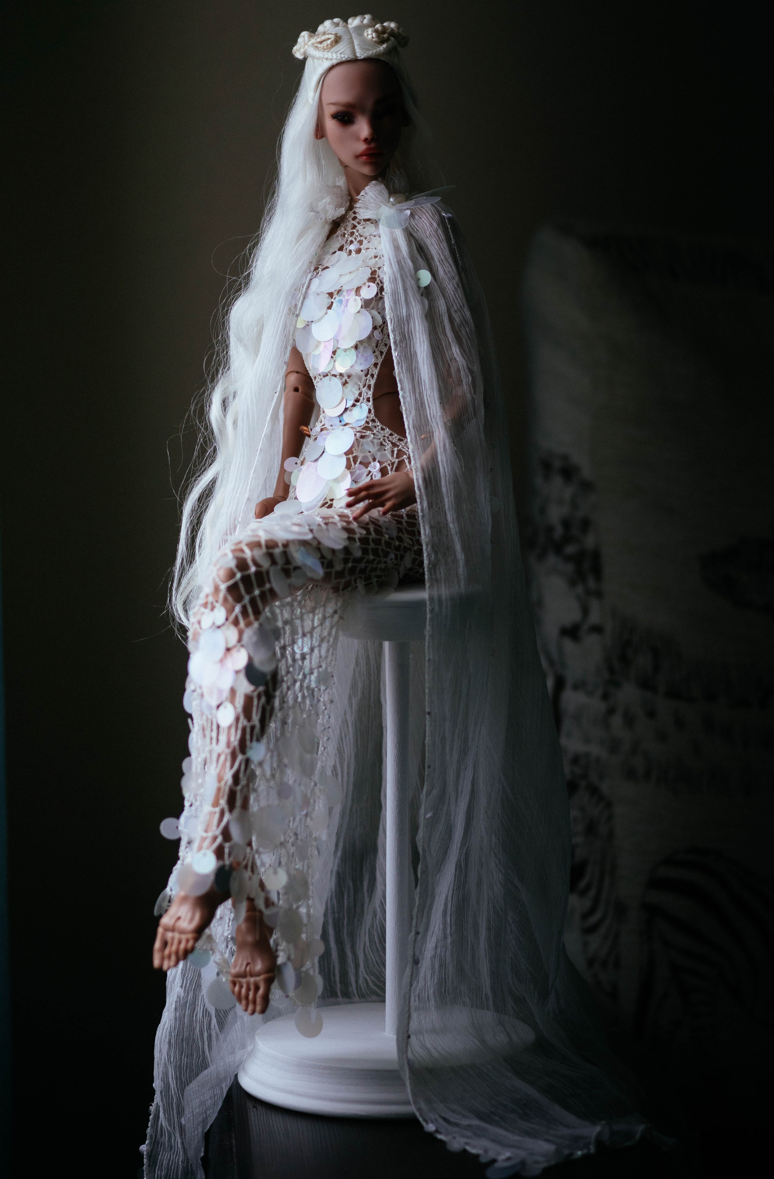 2025. Ombra di seta — эксклюзивная одежда ручной работы для авторских кукол