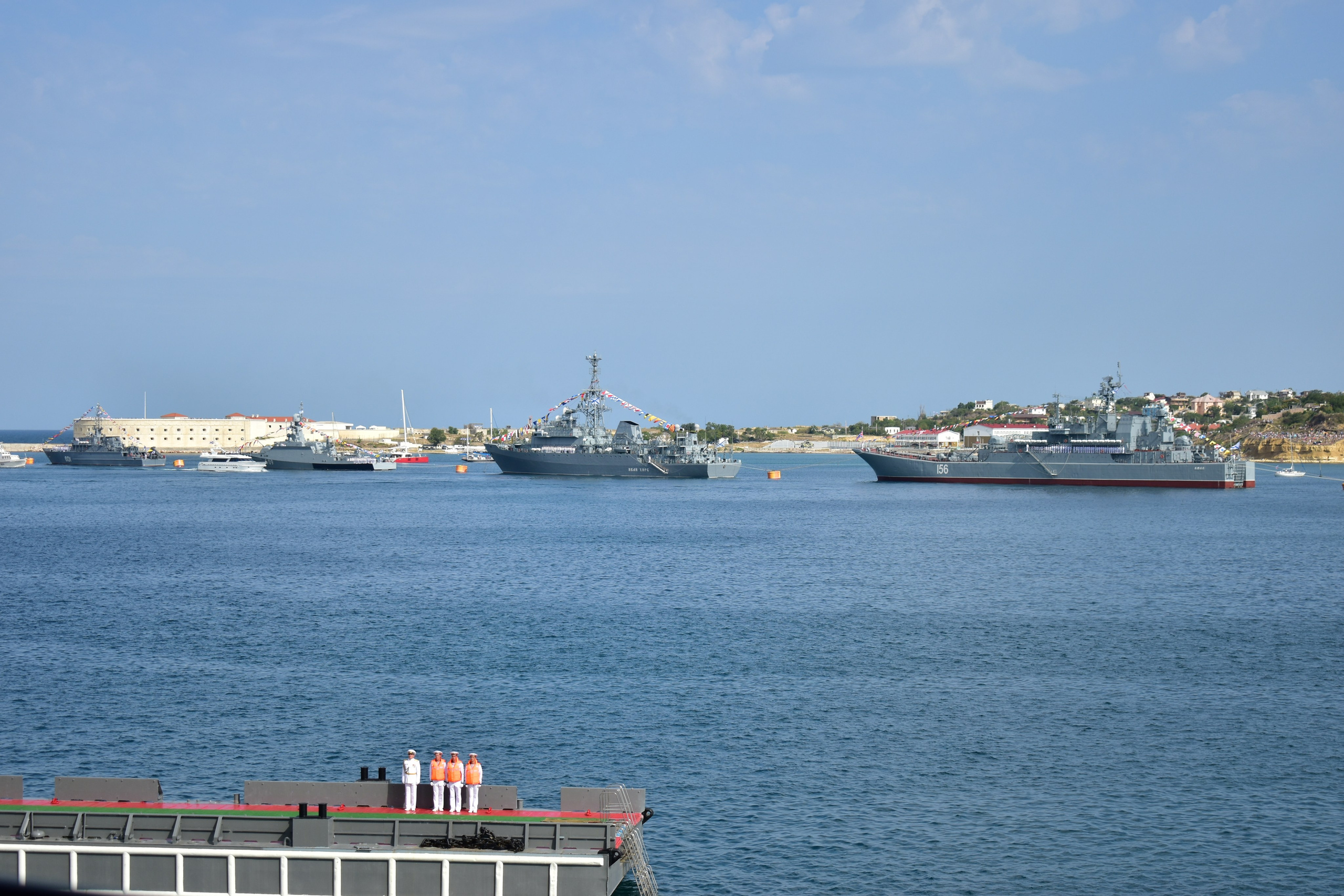 Парад ВМФ. Фотограф-ретушер в Крыму Юля Лобурец