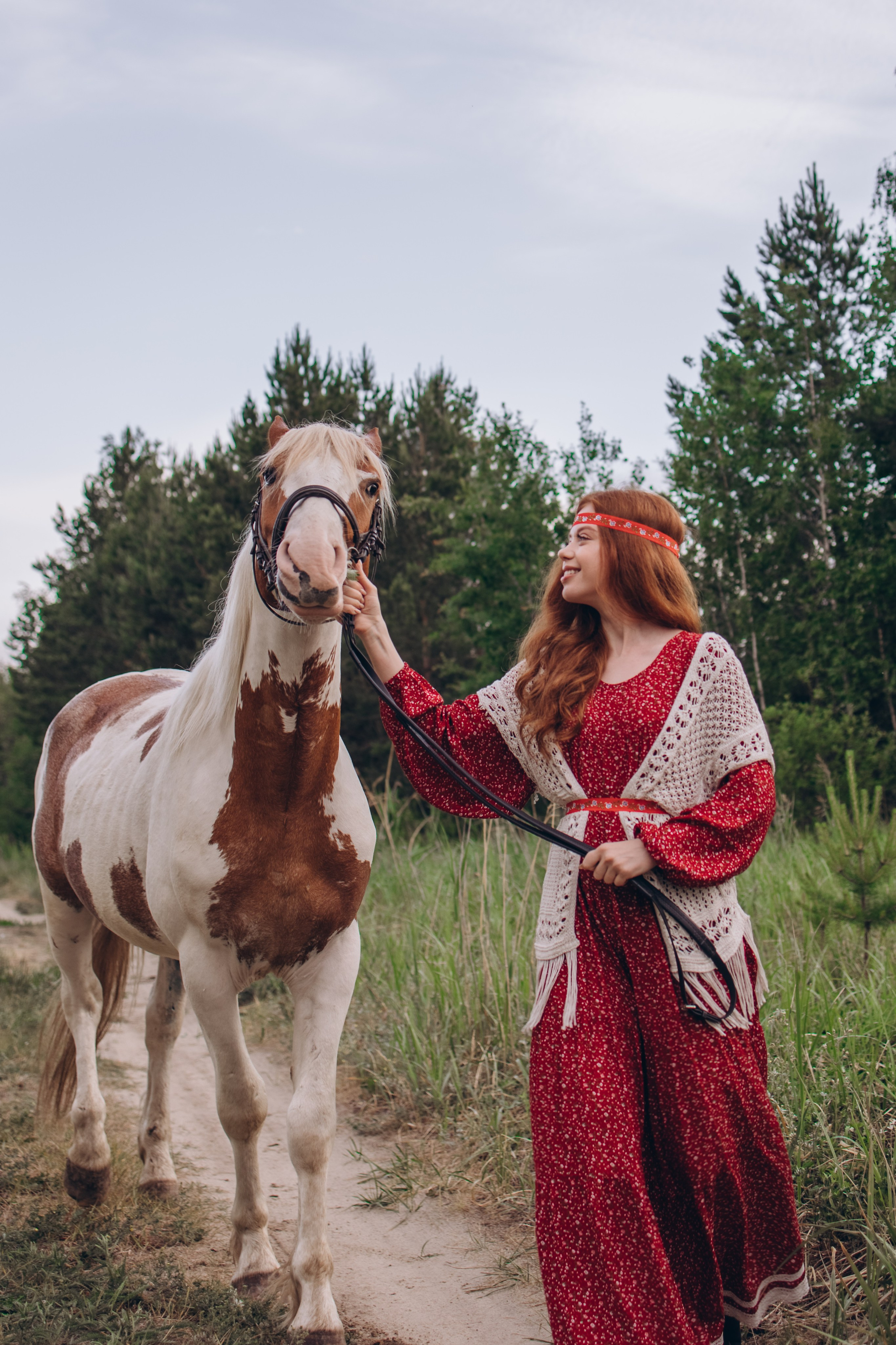 Фотоистория Кристина с лошадкой. Семейный и детский фотограф Оля в Тюмени