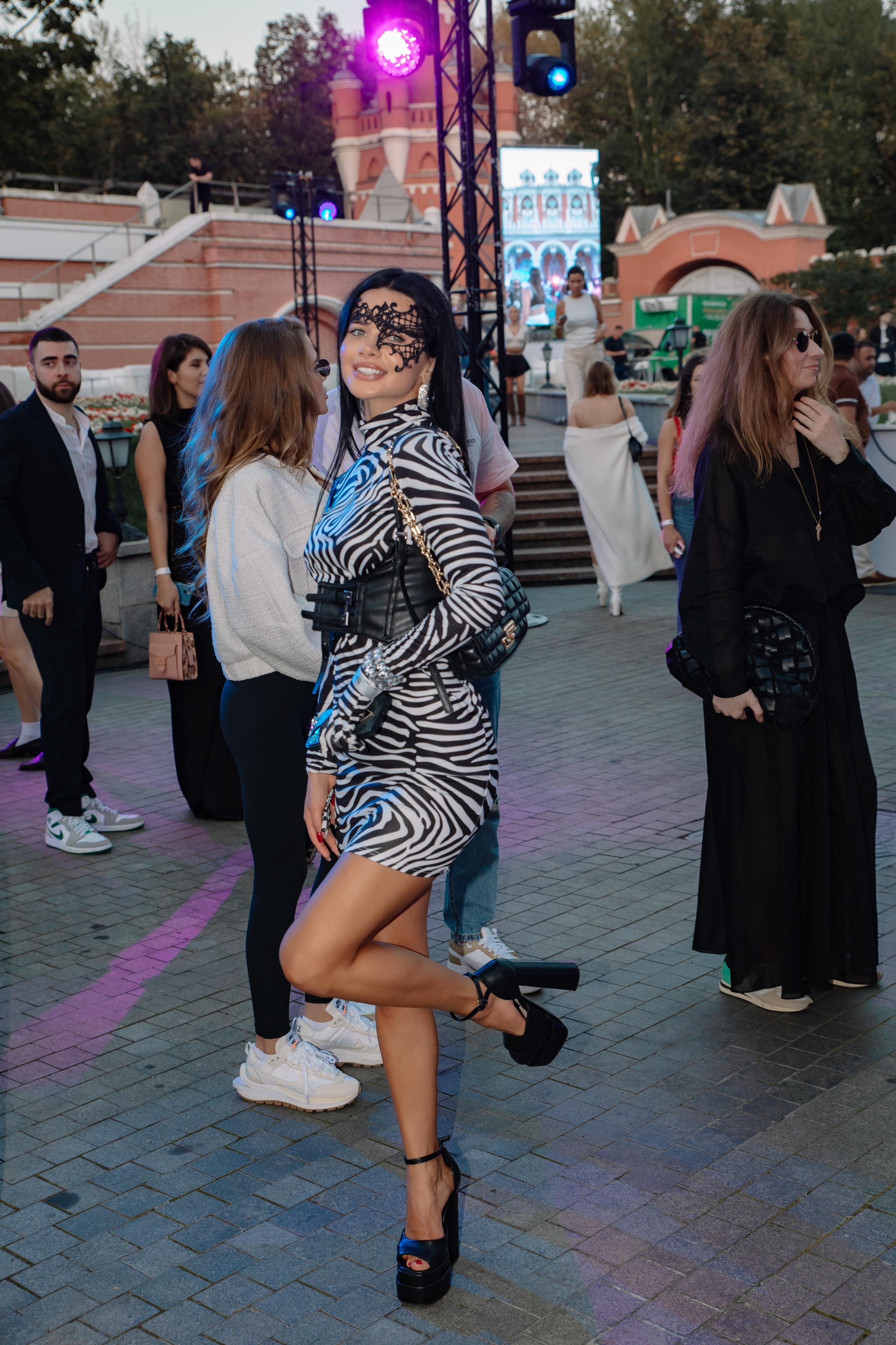 AESTHETIC ONLY в Петровском путевом дворце. Фотограф в Москве Яна Полосина