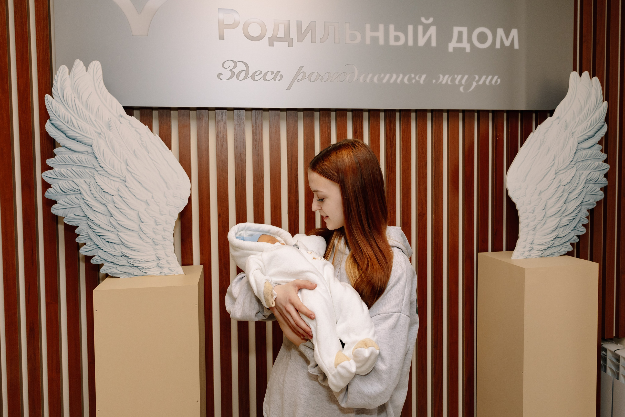 Выписка из роддома ГКБ им. Ерамишанцева. Фотограф в Москве Яна Полосина