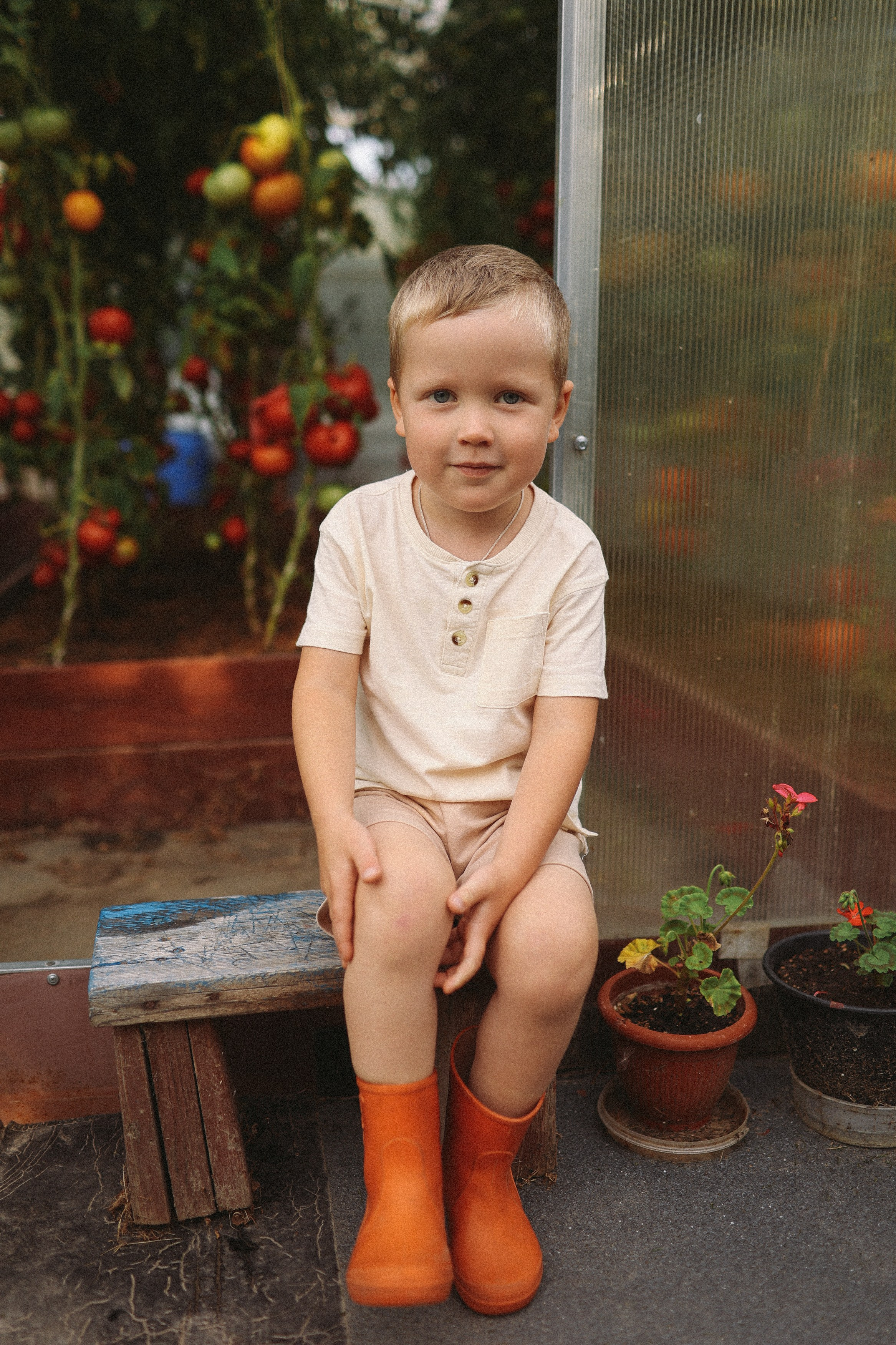 Помидорки Света и Мишенька. Фотограф Владимир Москва