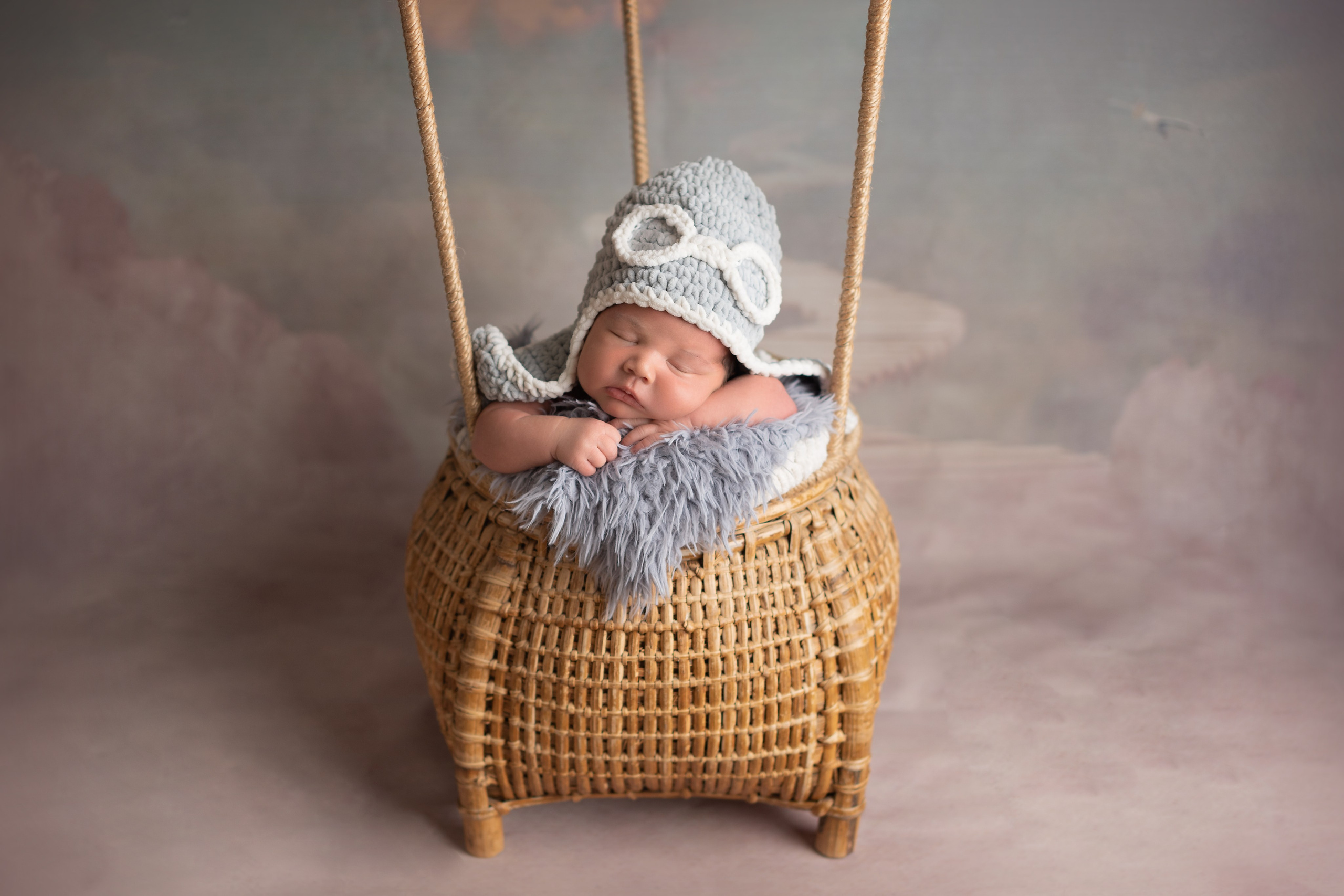 PH @babynewborn.photo. Retoucher Aleksmokh