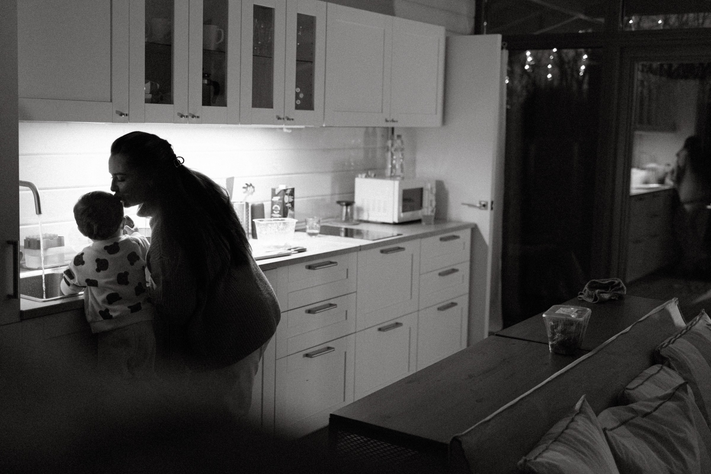 Ушел или пришел. Фотограф Daria Wilner