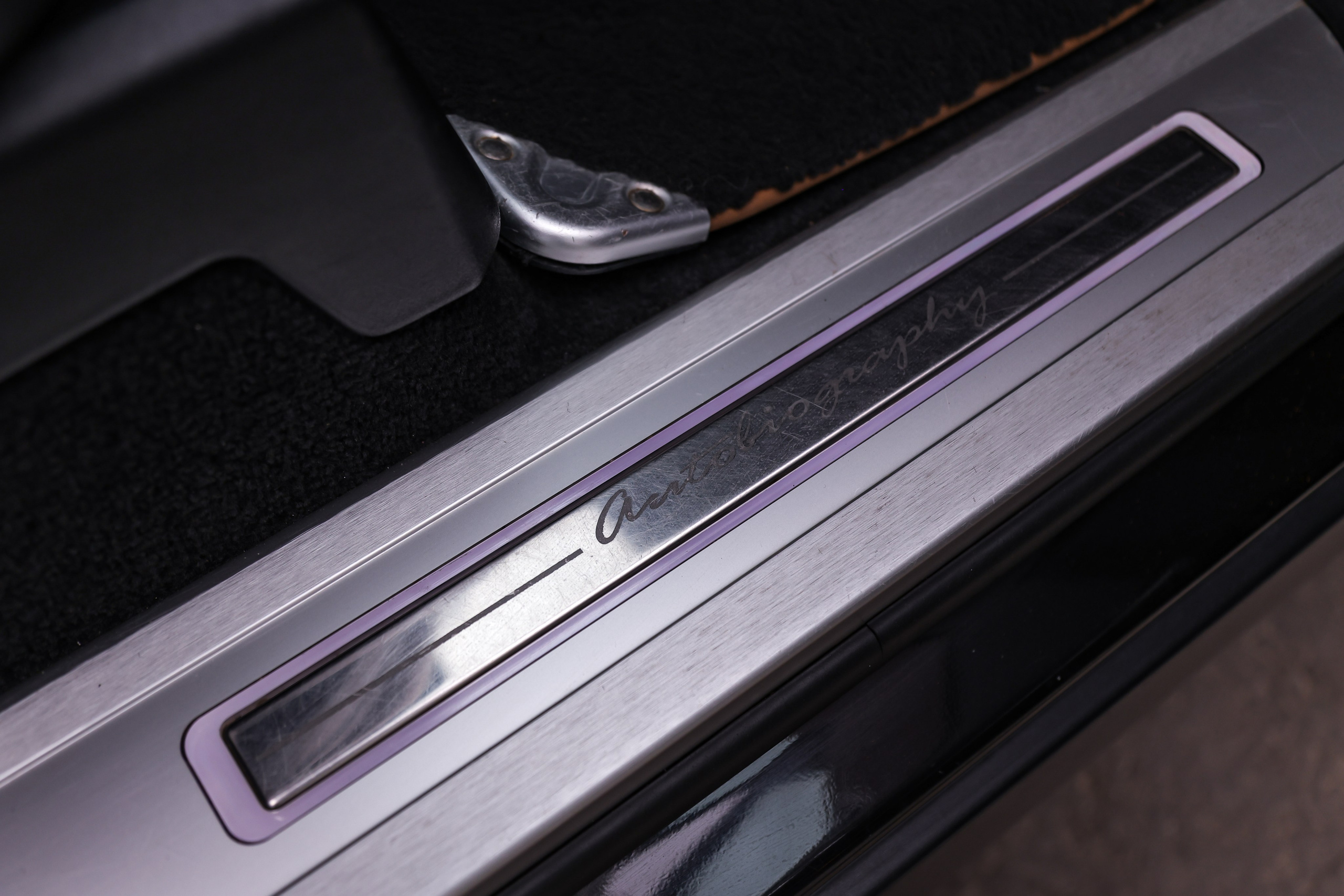 2018 RANGE ROVER AUTOBIOGRAPHY LONG. Mixturecaptures