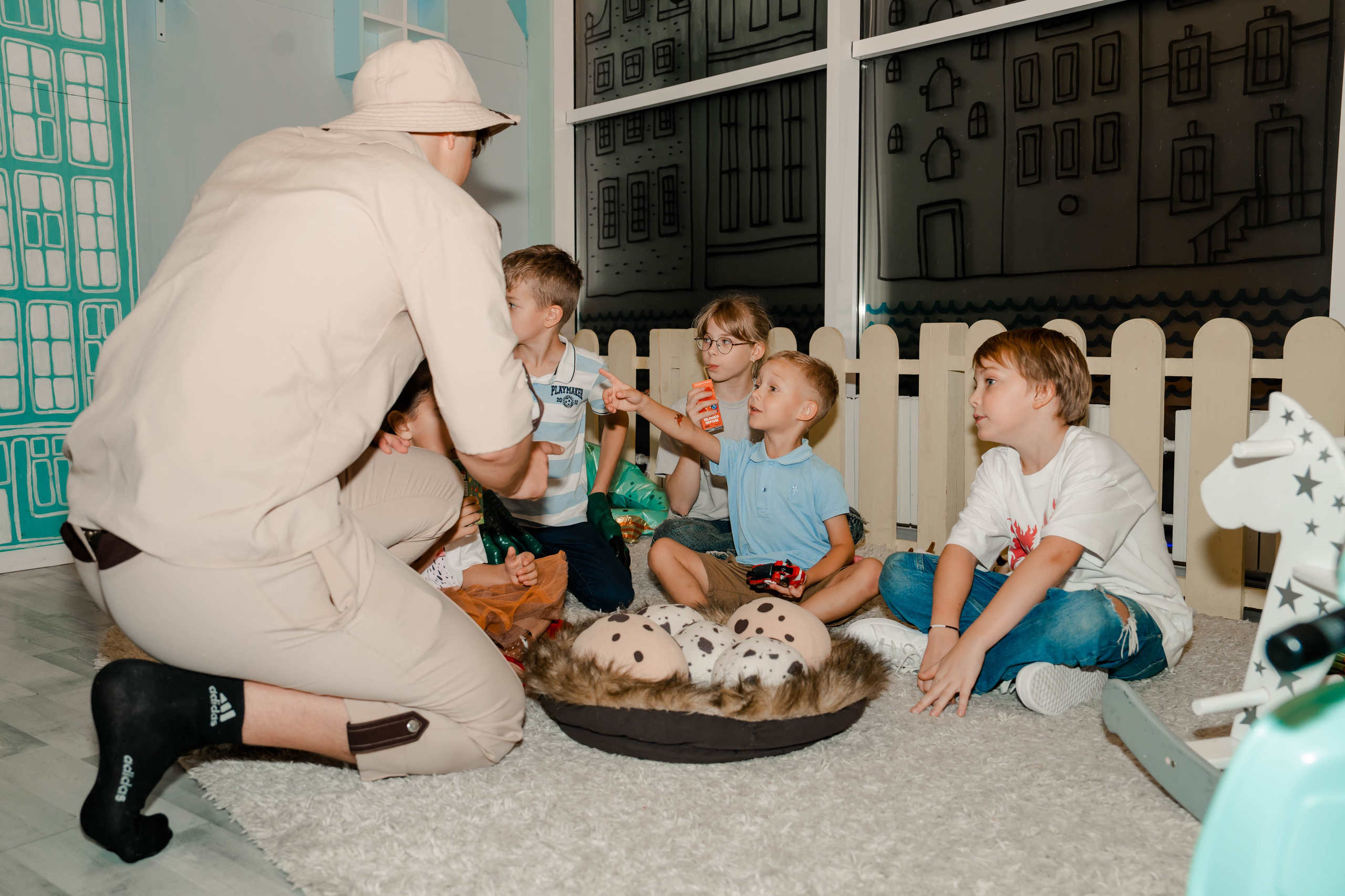 Грозный Тирекс. Крамер Юлиана детский и семейный фотограф