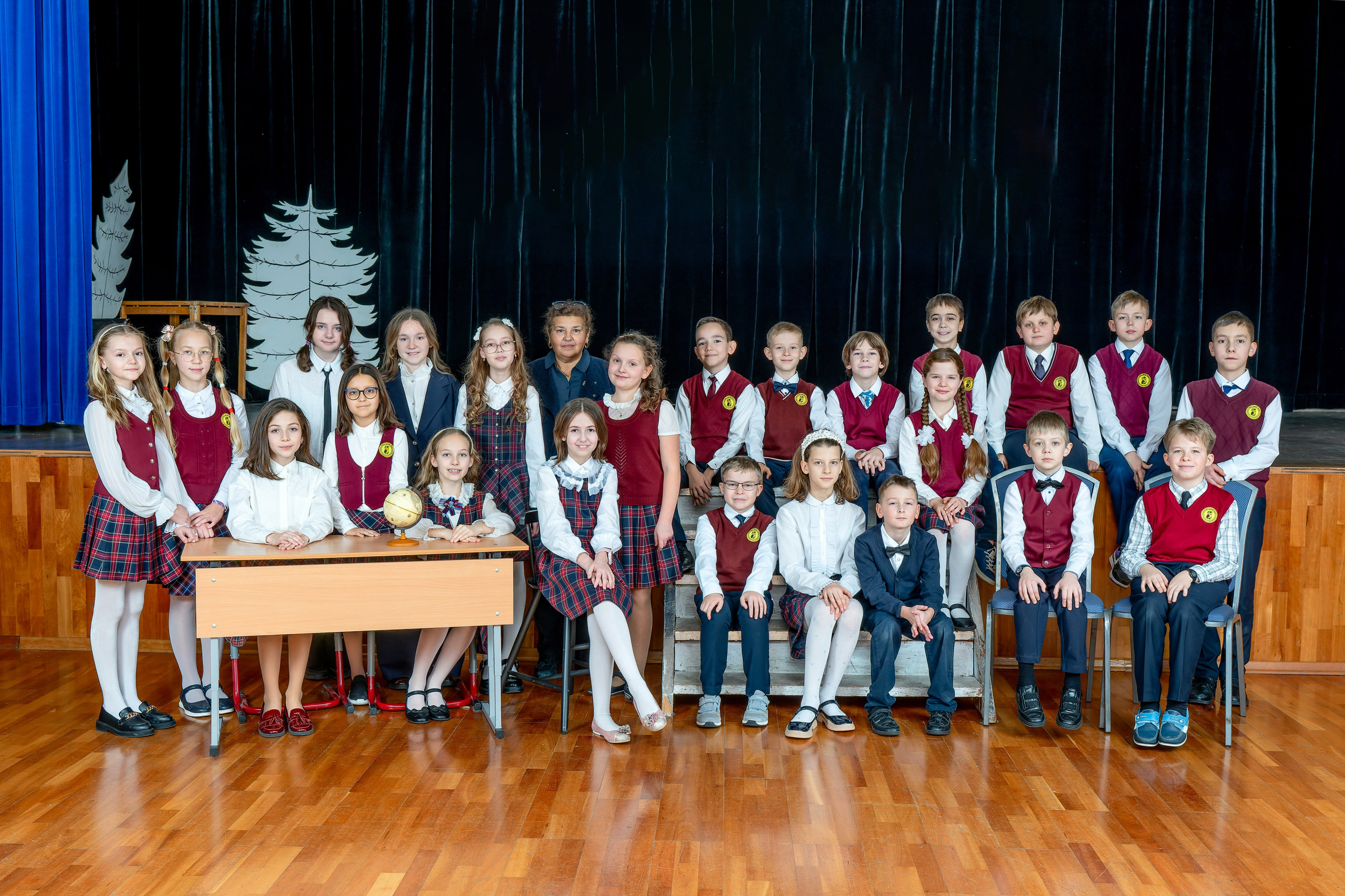 ОБЩЕЕ ФОТО КЛАССА И ВИНЬЕТКА. Школьная фотостудия «Like Moment» в Строгино