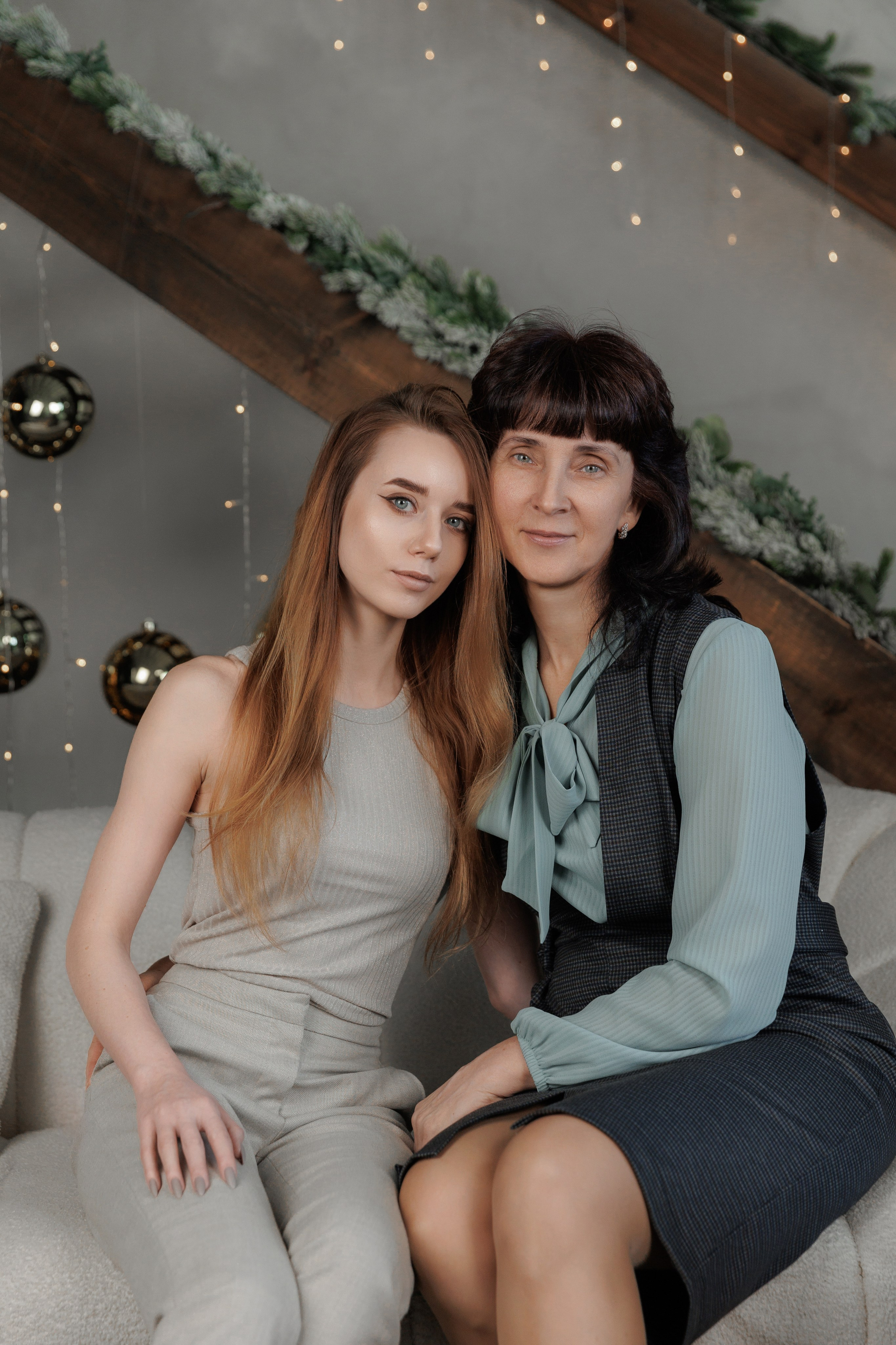 Катя с семьей. Фотограф женского портрета, беременности и материнства Харькова Елена