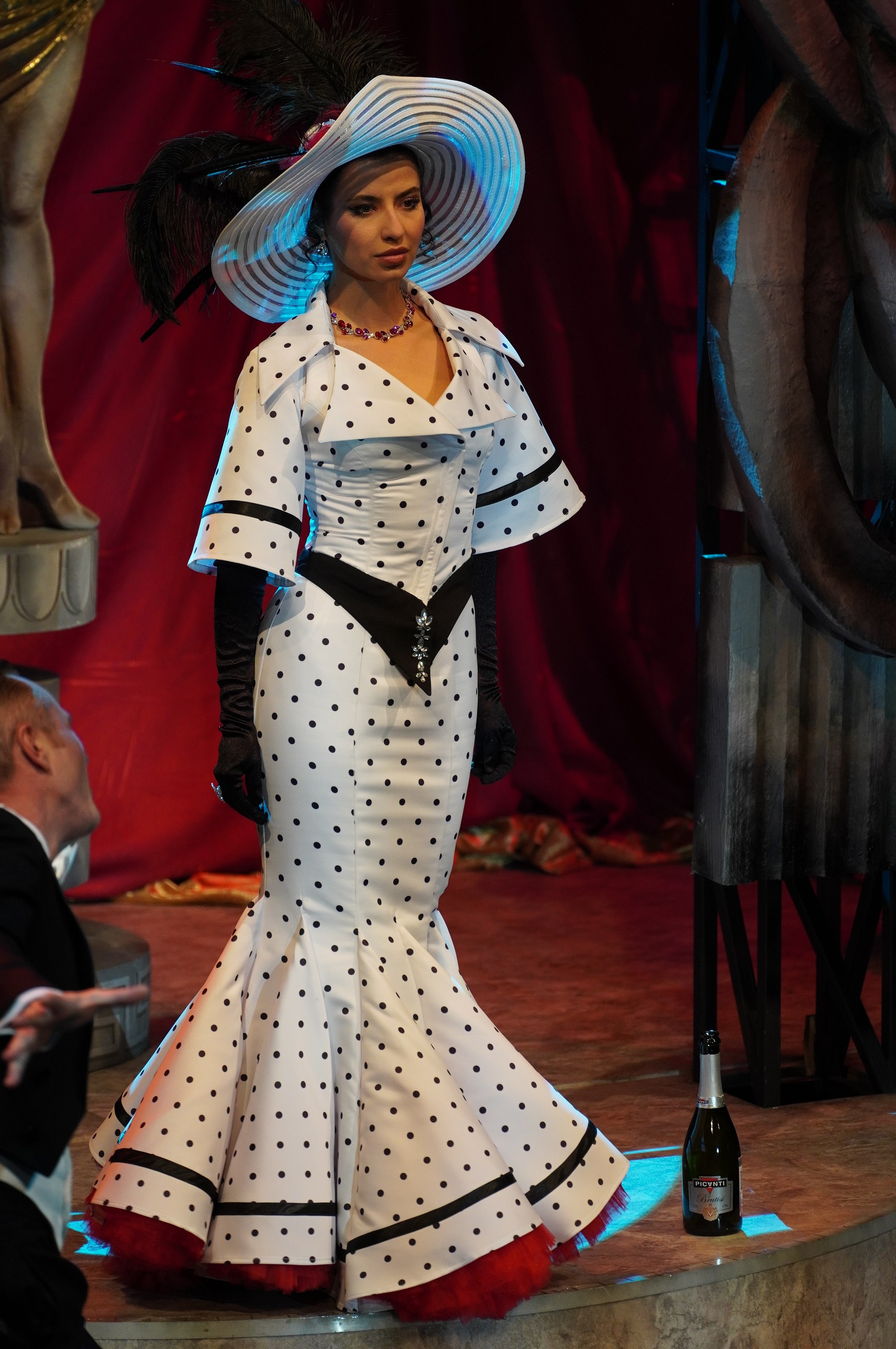 Пигмалион (НЭТ). Maxon Magnusson