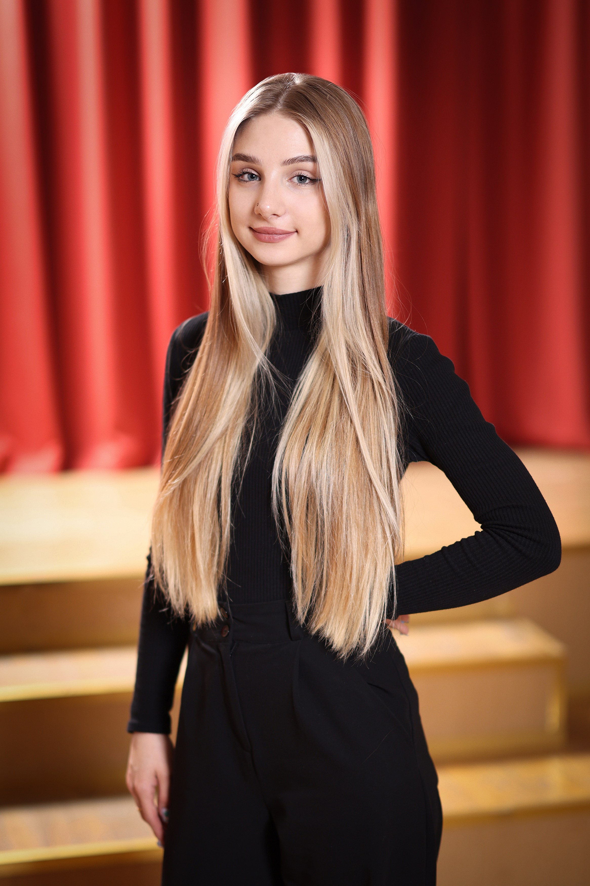 Школьный фотограф № 1 — Москва и МО | Роман Абрамов: выпускные альбомы, школьные фото, 20 лет опыта