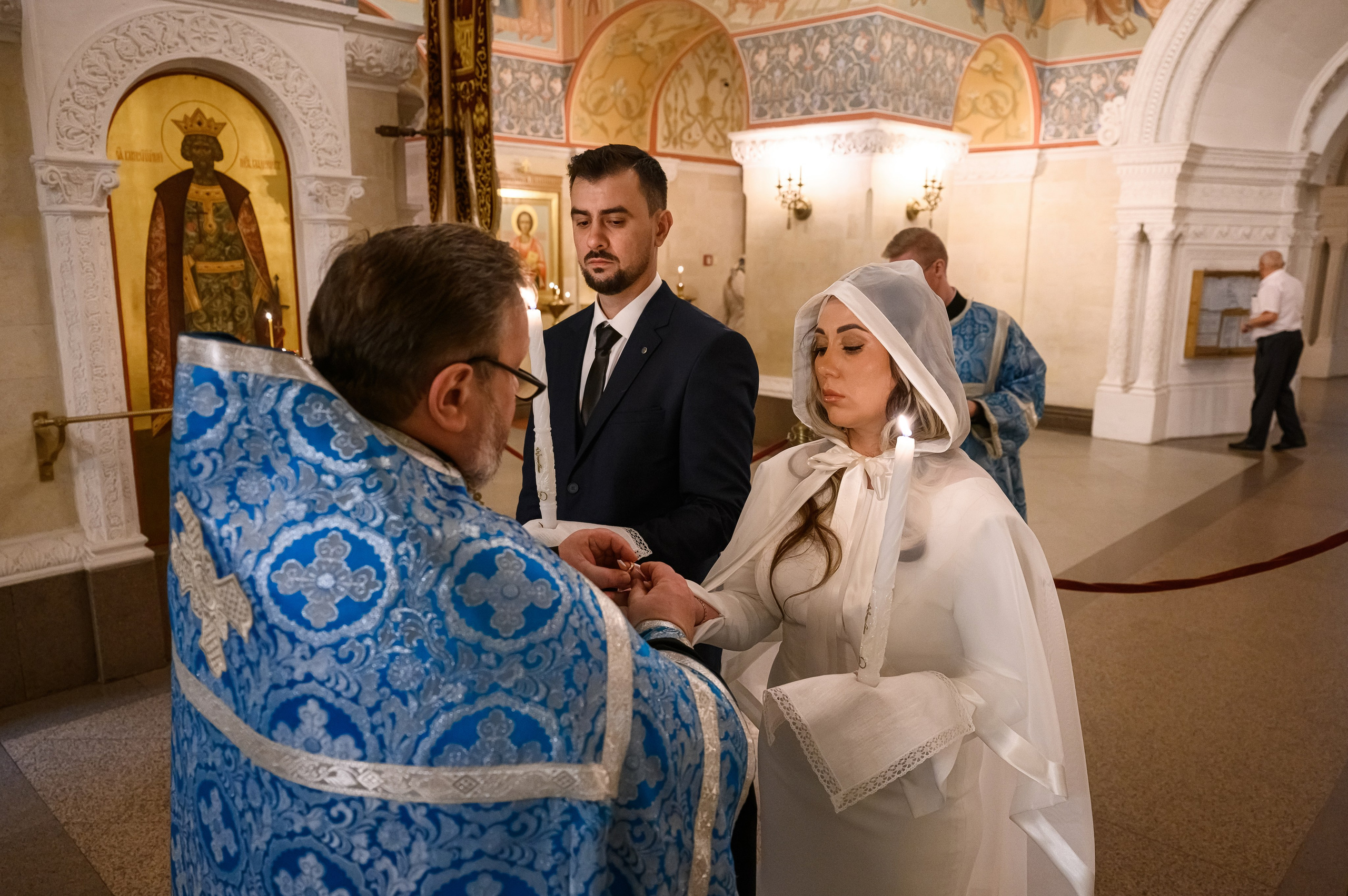 Свадьба Венчание Храм Христа Спасителя. Свадебный фотограф Москва Юрий Кульман