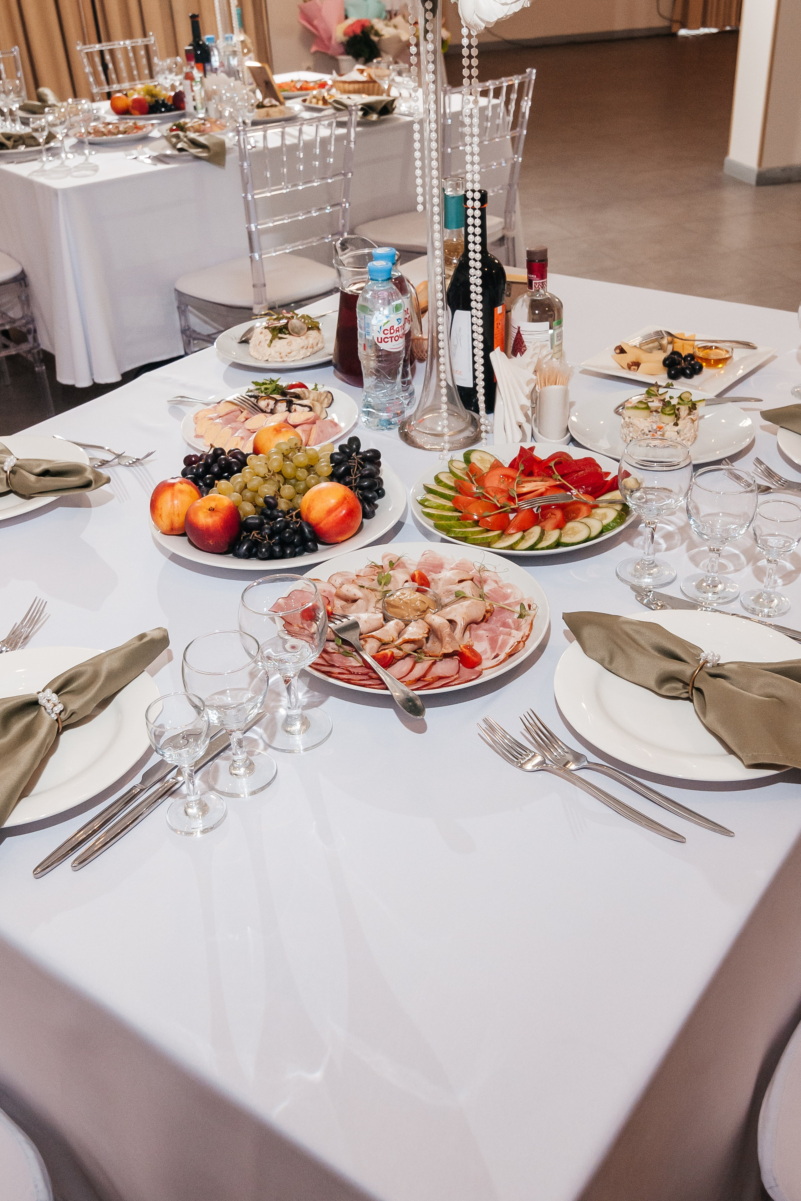 Свадебная съёмка для Екатерины и Андрея (роспись, прогулка, банкет). Свадебный и семейный фотограф г. Ярославль Савинская Анастасия