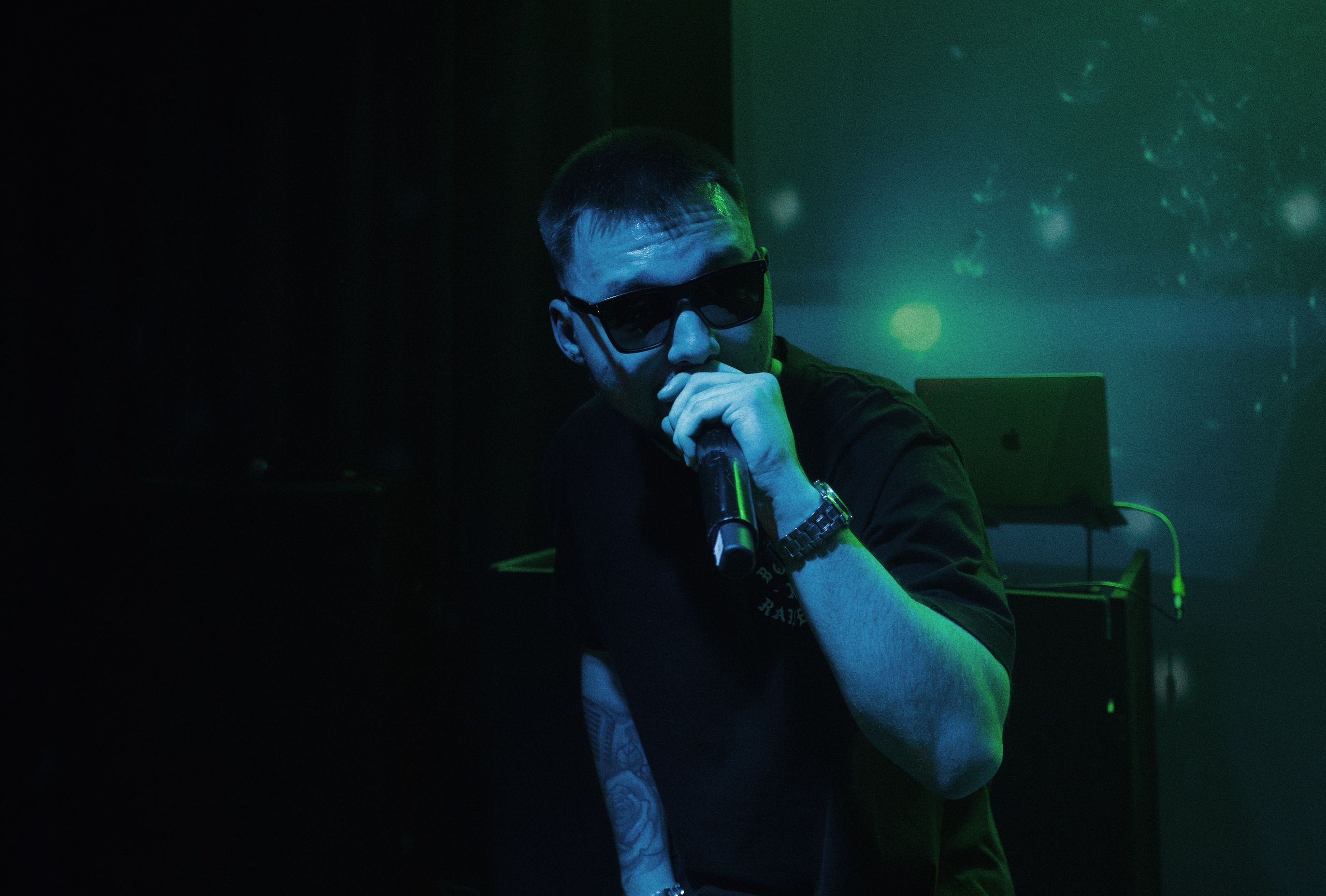 DZHIGAN. NOIZOMAX Художественный фотограф в Дубай