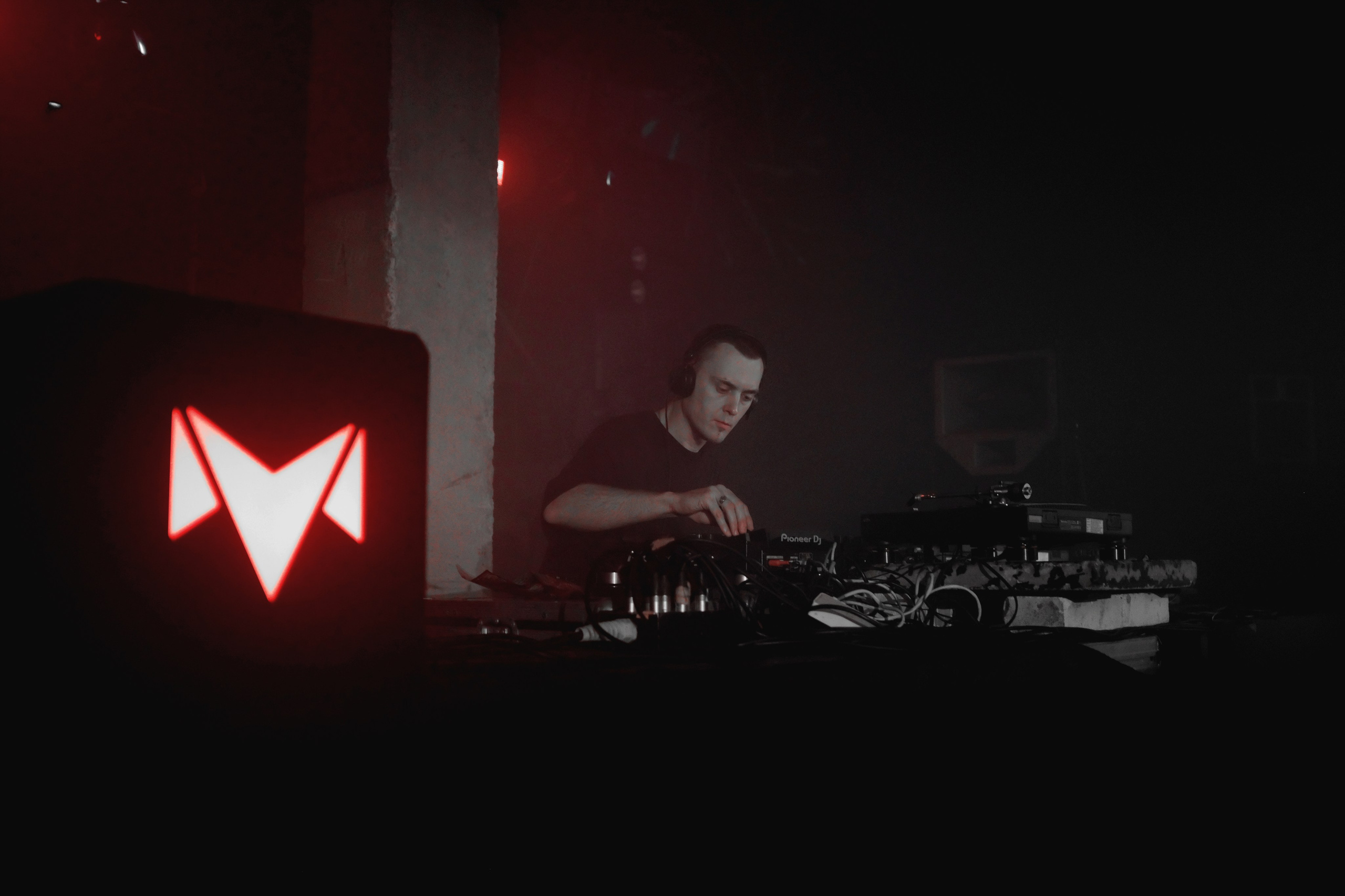 M_Division/Derrick May/26.09.25/K-30. Репортажный фотограф в Санкт-Петербурге Даниил Могута