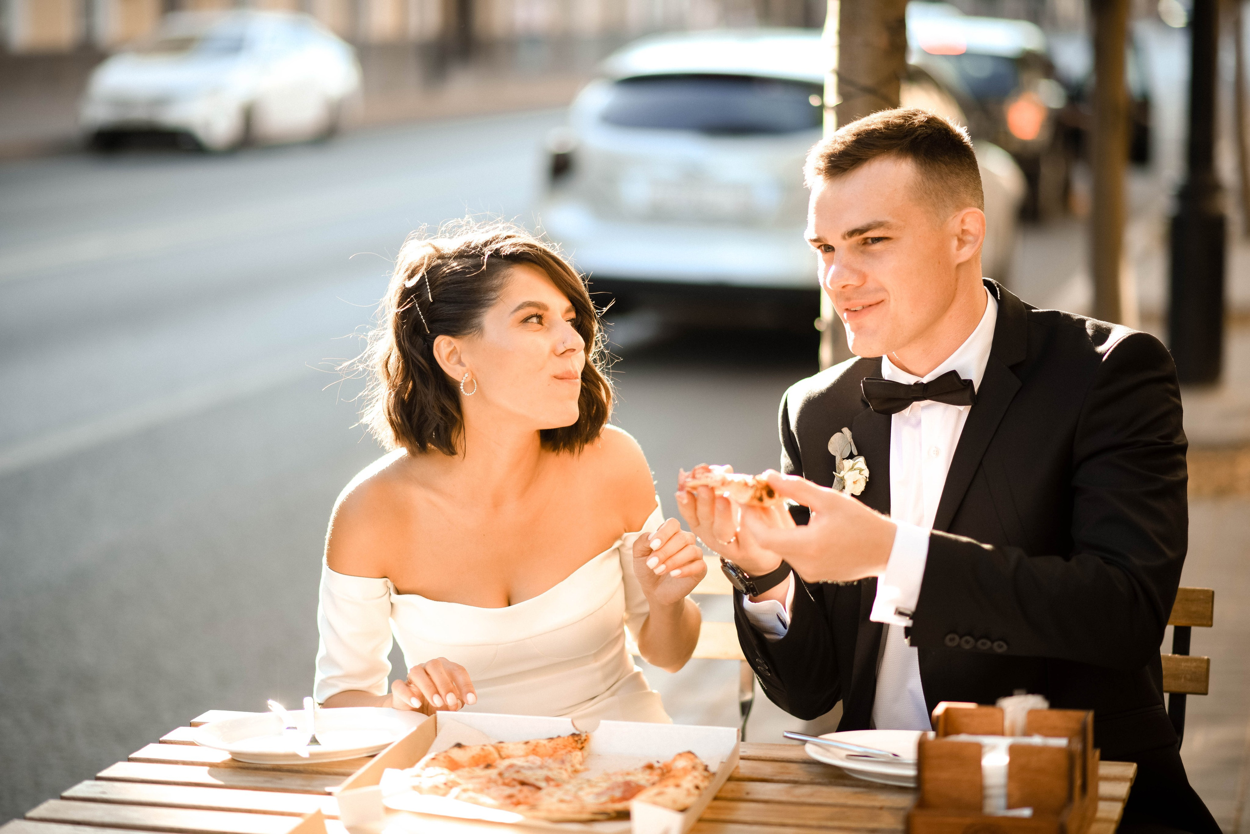 Айгуль и Юрий. Главная