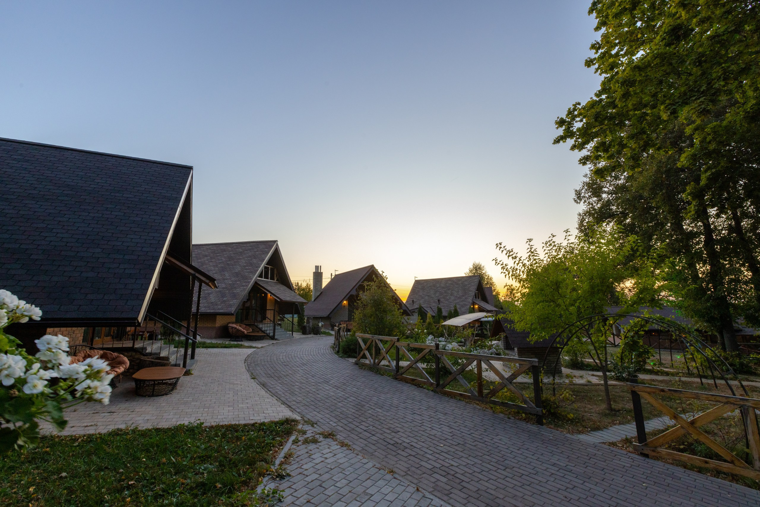 Большая Тросна вечером и новый бассейный комплекс. Фотограф в Туле Крупский АнДРей. Фотостудия «КАДР71» в Туле